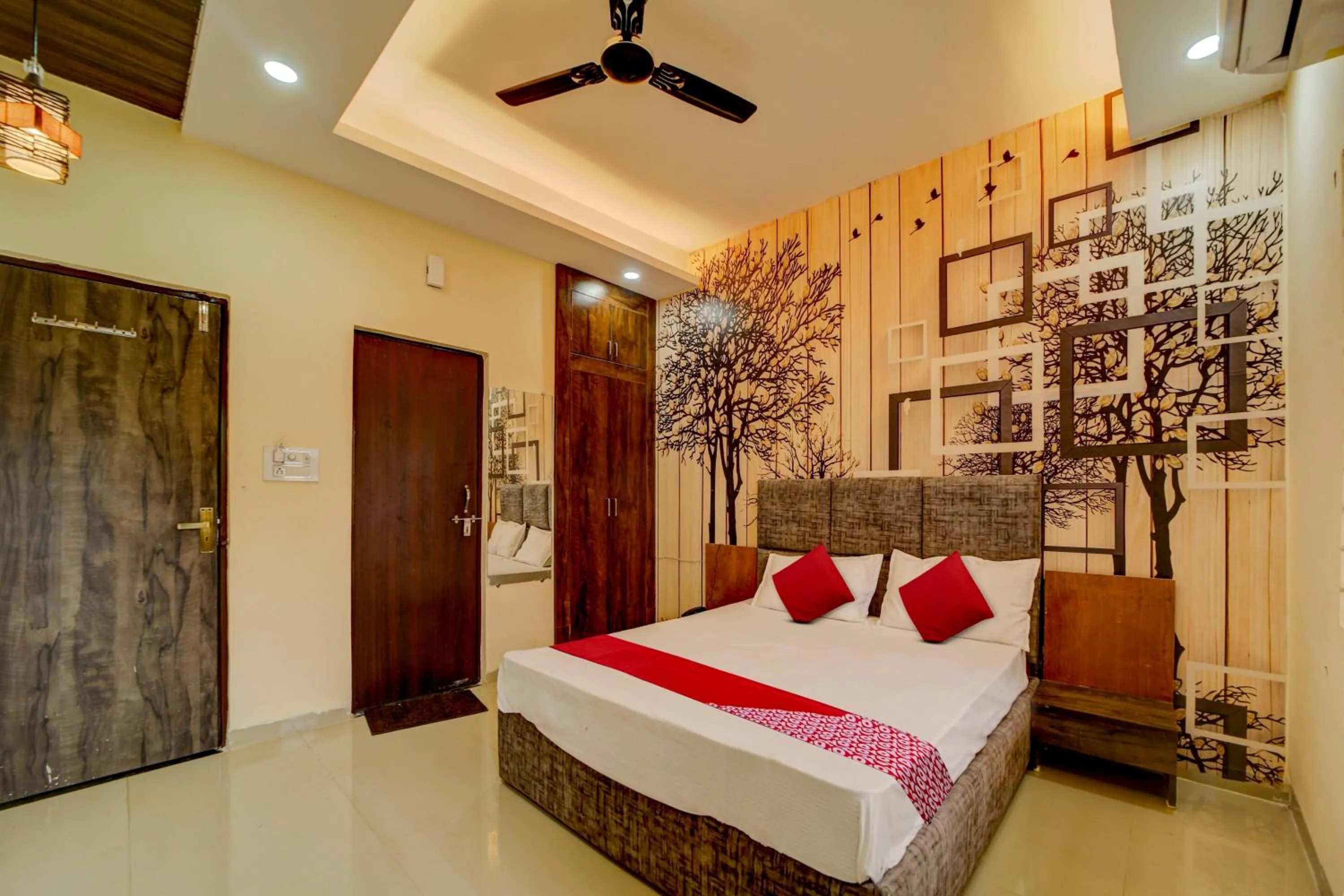 Bedroom, Bed in Hotel O The Angel palace