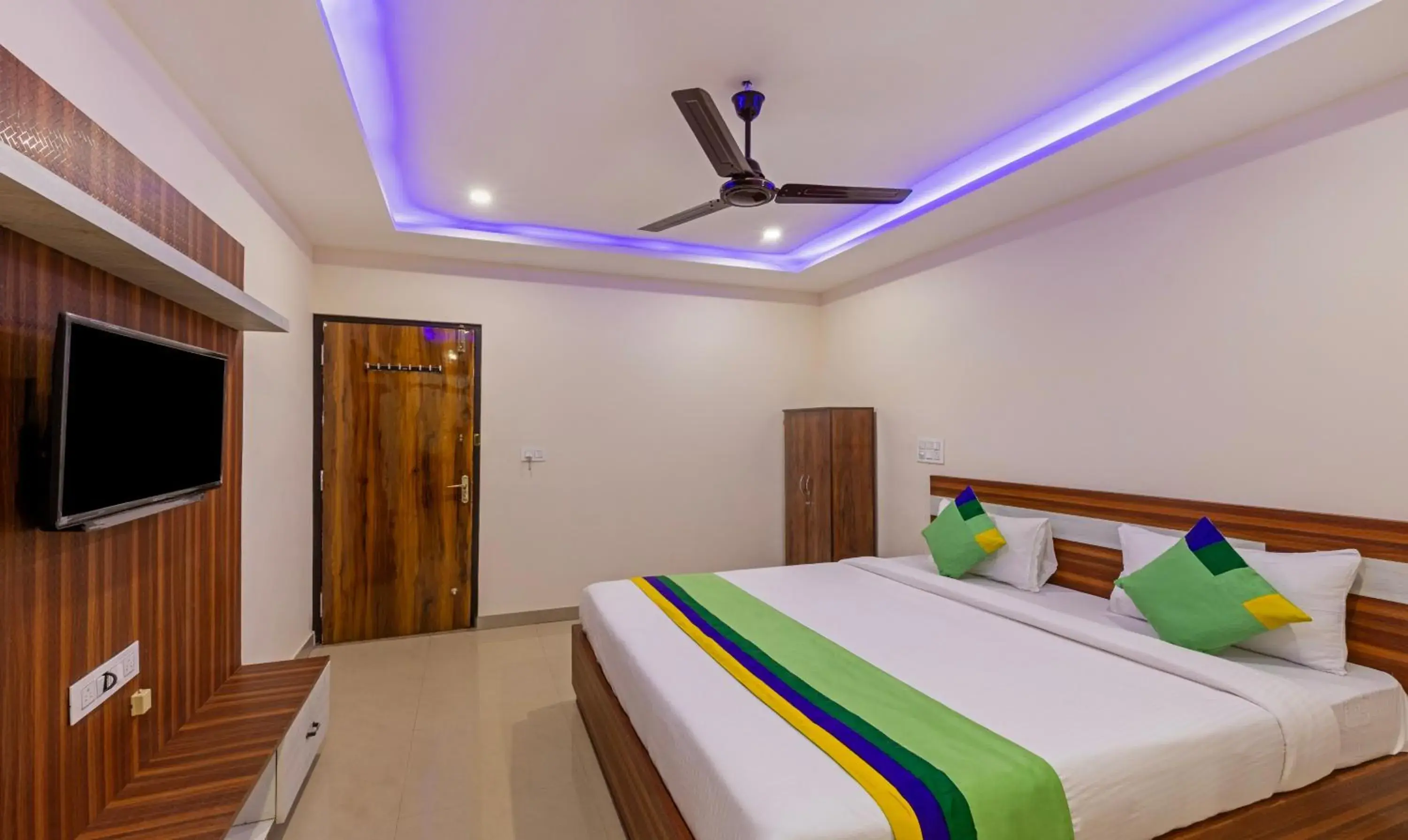 Bedroom, Bed in Treebo Nandi Comforts, Peenya Bedroom, Bed in Treebo Nandi Comforts, Peenya