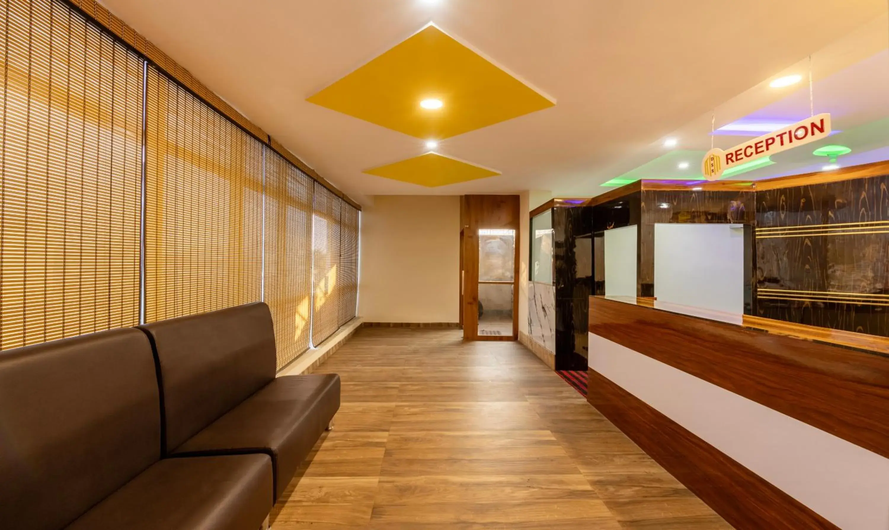 Lobby or reception in Treebo Nandi Comforts, Peenya Lobby or reception in Treebo Nandi Comforts, Peenya