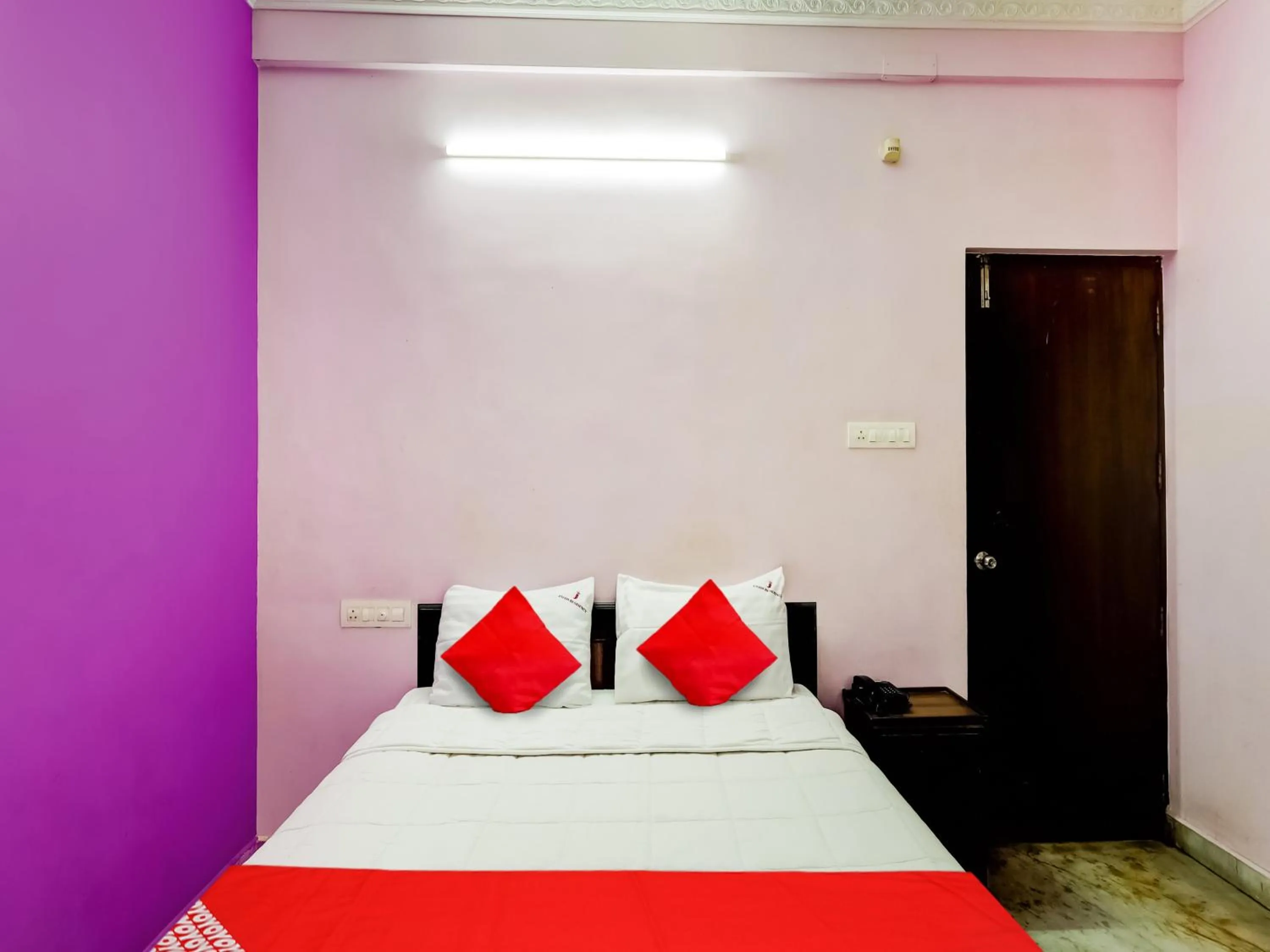 Bedroom, Bed in Hotel O Jayam Residency