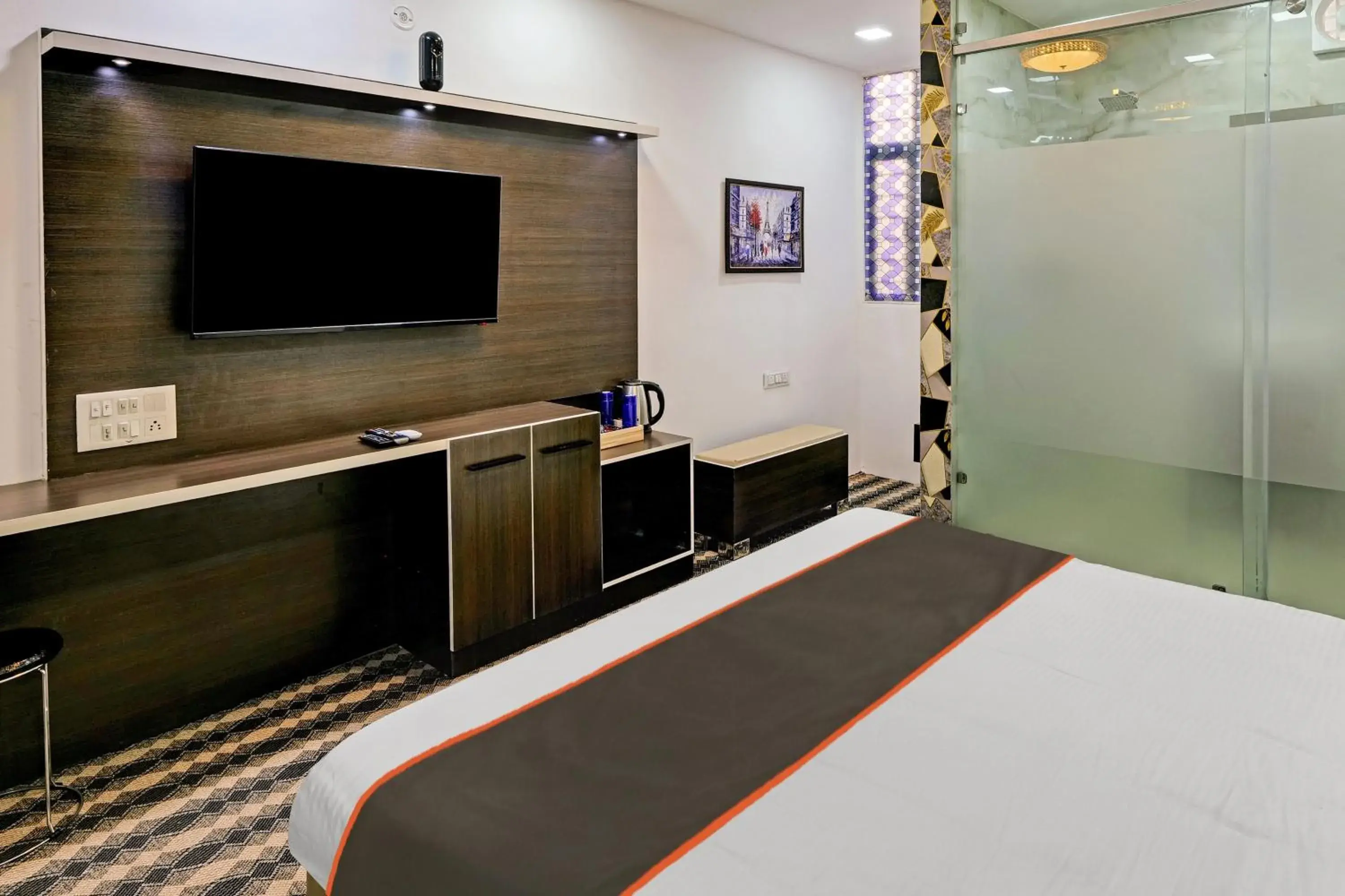 Bedroom in Hotel O The Kings Bedroom in Hotel O The Kings