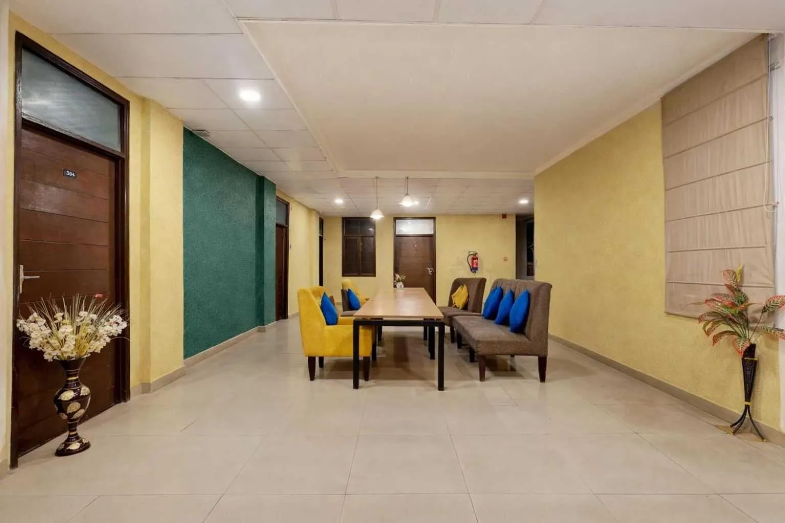 Lobby or reception in Hotel O A SQUARE SAKET RESIDENCY