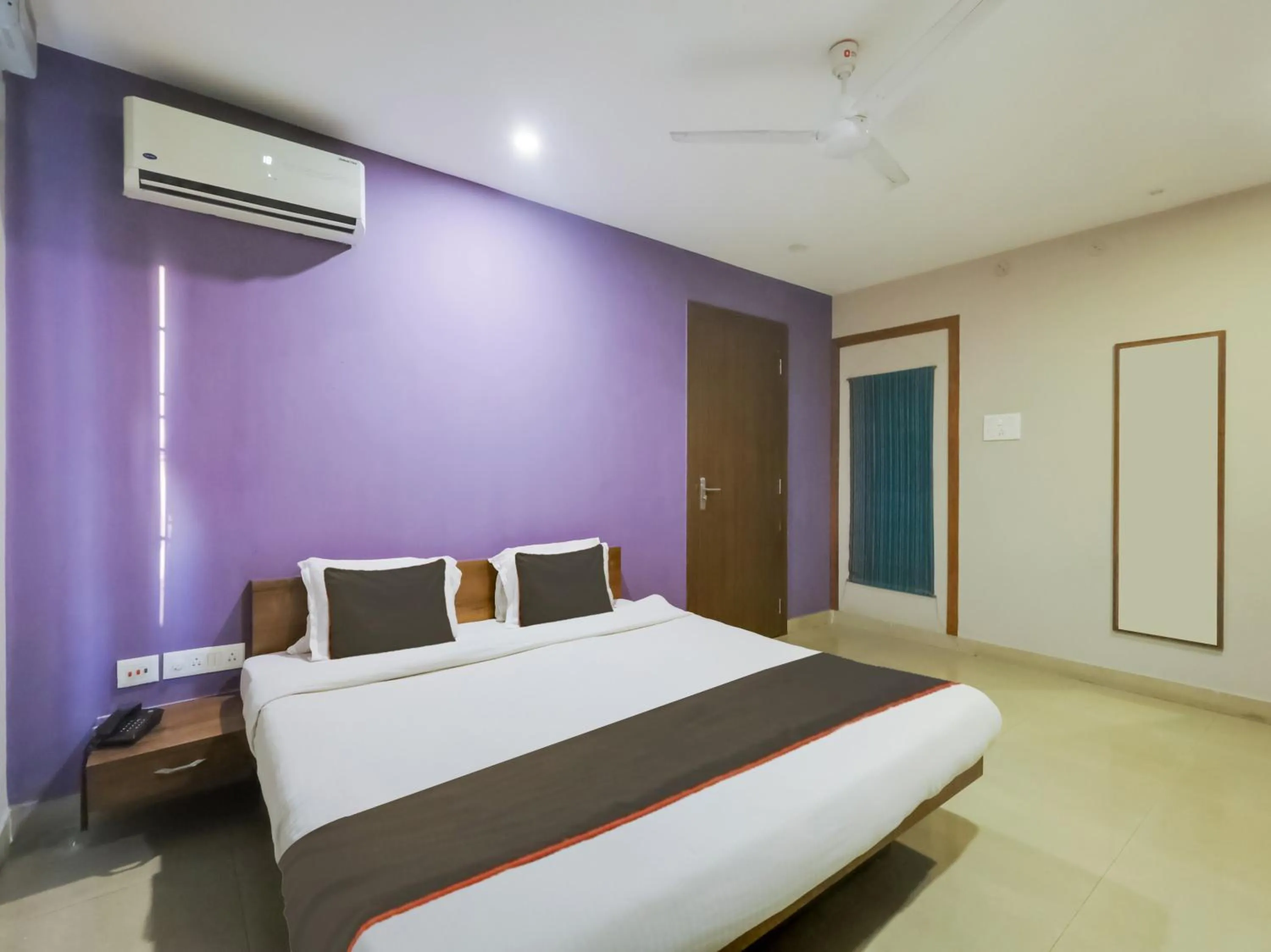 Bedroom in Hotel O Nirvana Lodge