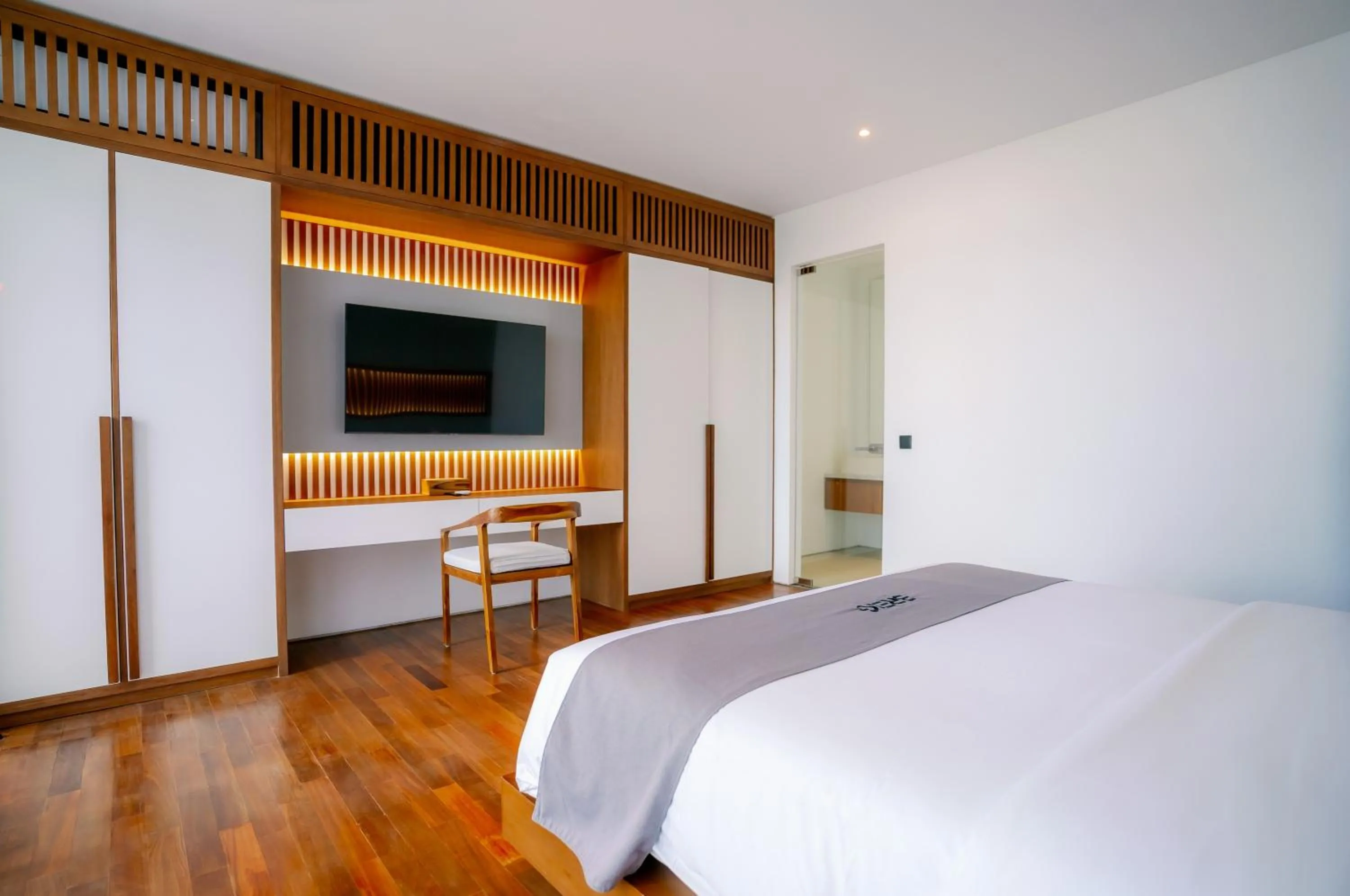 Two-Bedroom Villa in Aquamarine Villas by BREIG