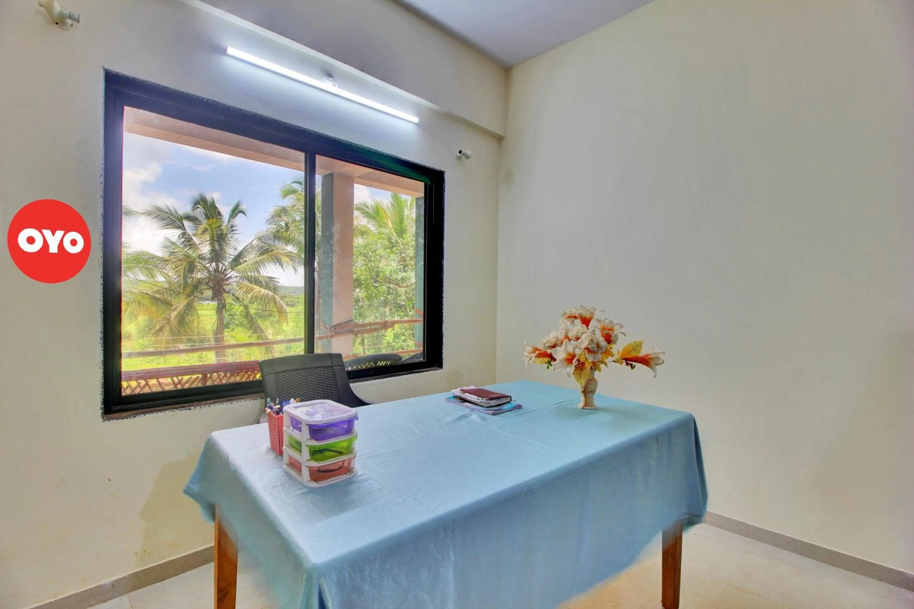 Lobby or reception in Hotel O Etllina Valley Villa