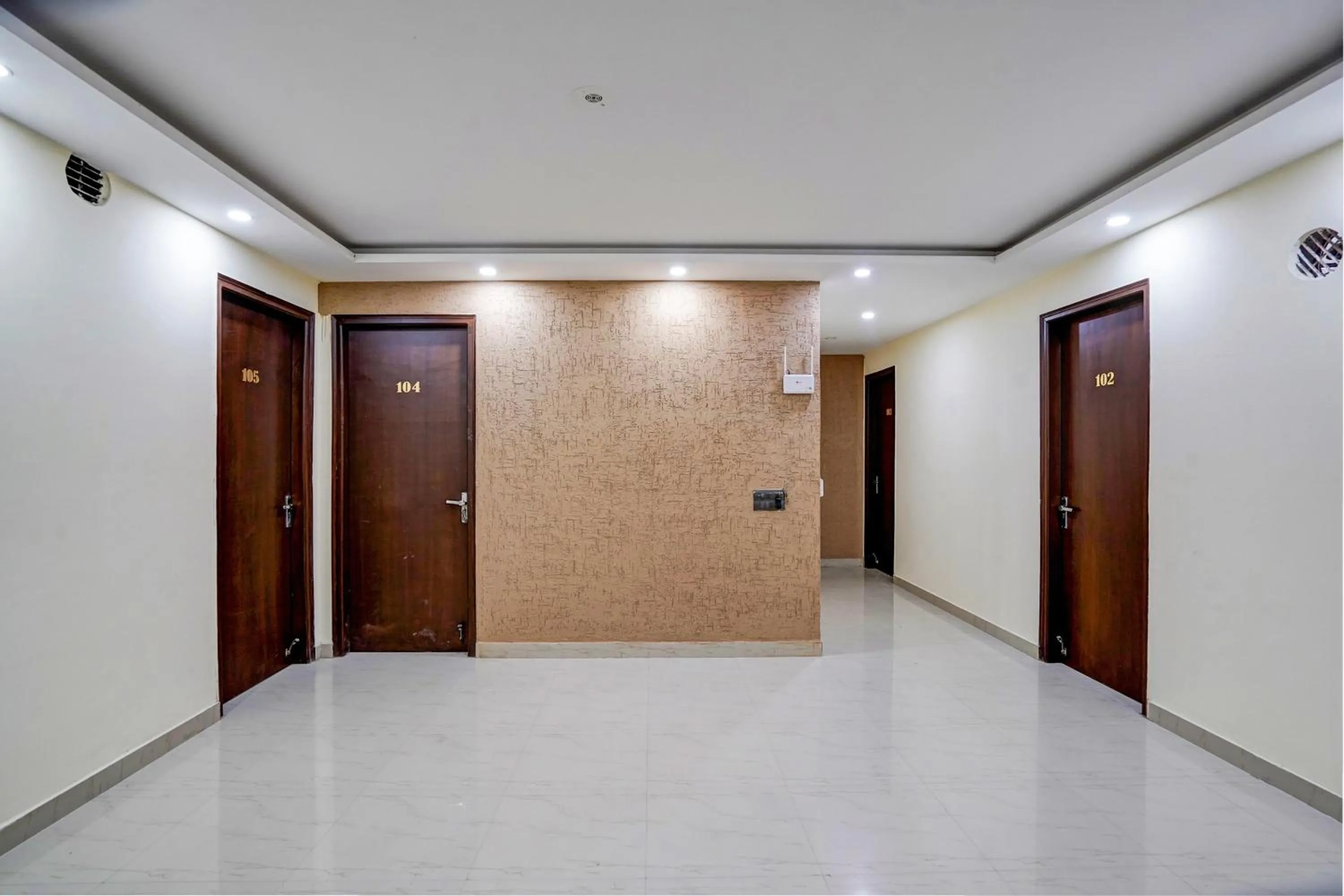 Lobby or reception in OYO Collection O DM 45