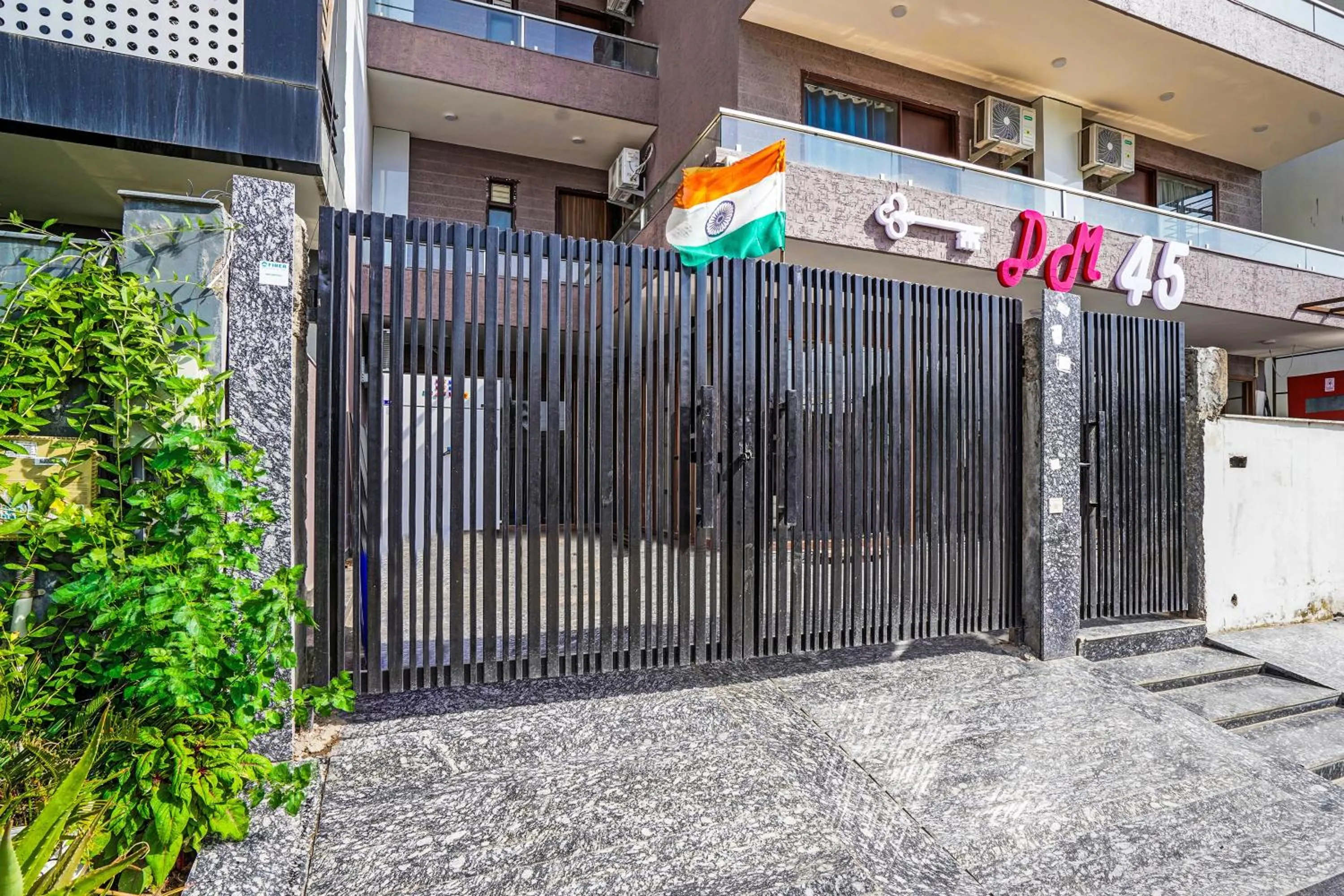 Facade/entrance in OYO Collection O DM 45