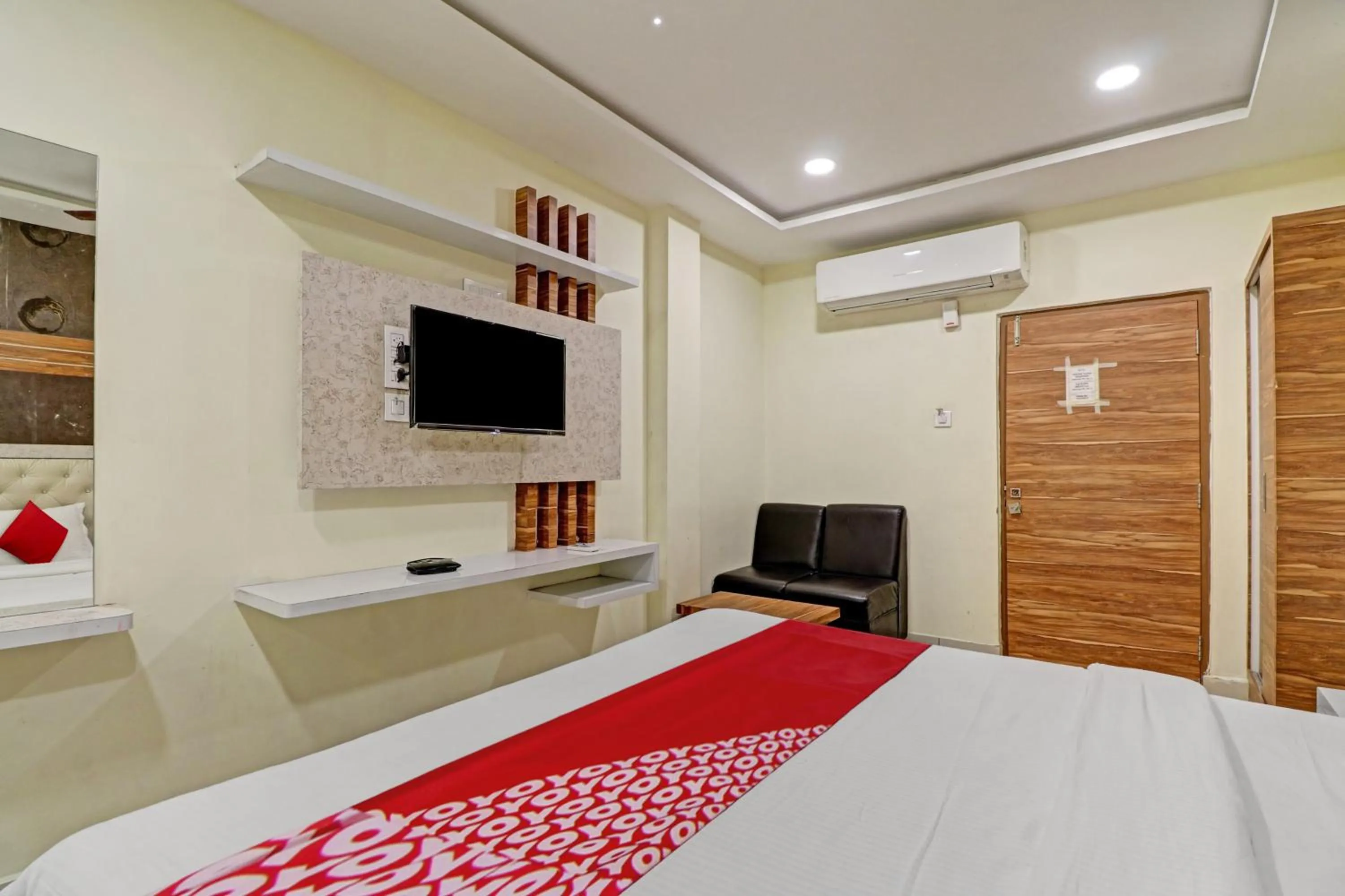 Bedroom, Bed in Hotel O Aditya Grand Inn