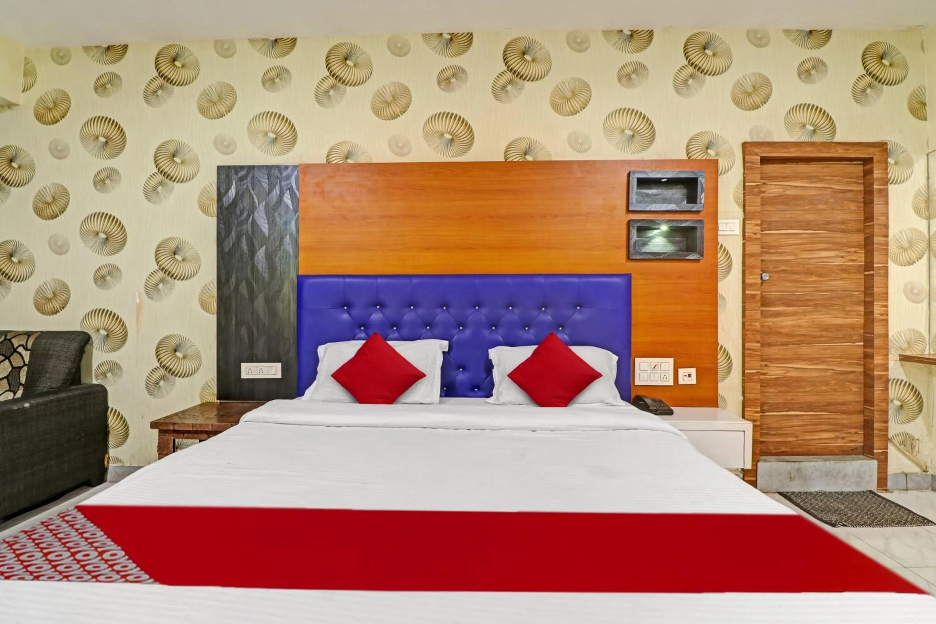 Bedroom, Bed in Hotel O Aditya Grand Inn