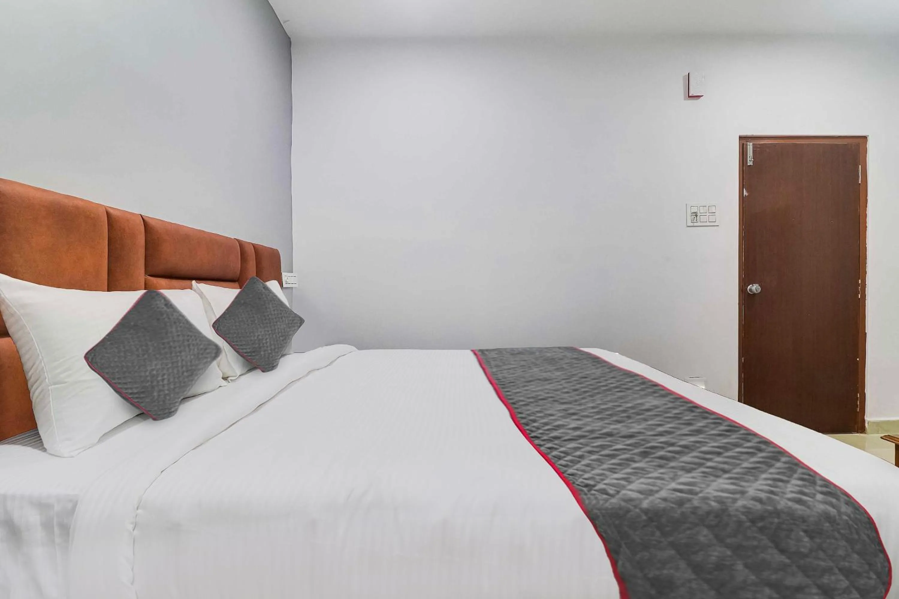 Bedroom in Townhouse Lavish Oak
