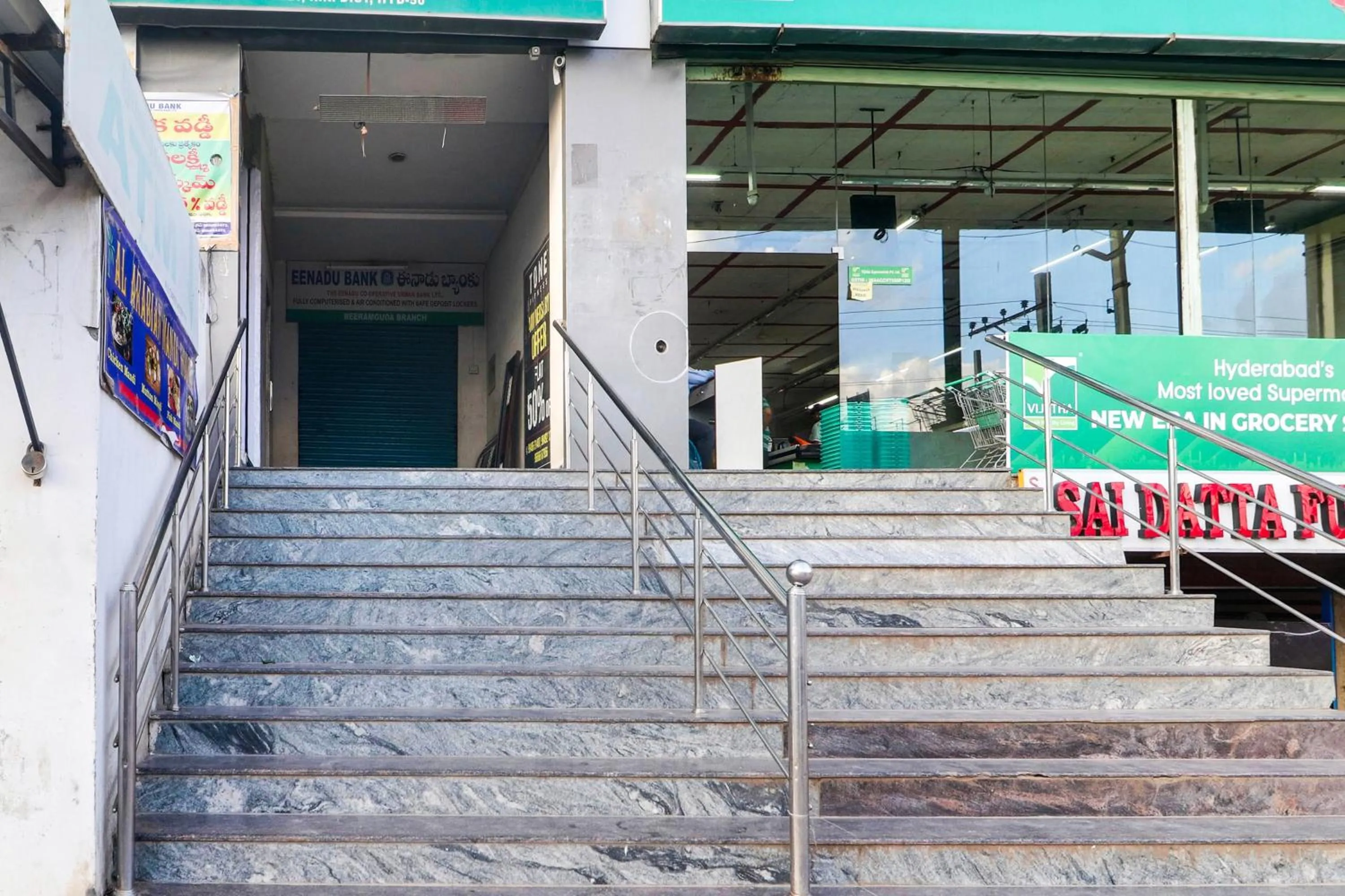 Facade/entrance in Townhouse Lavish Oak