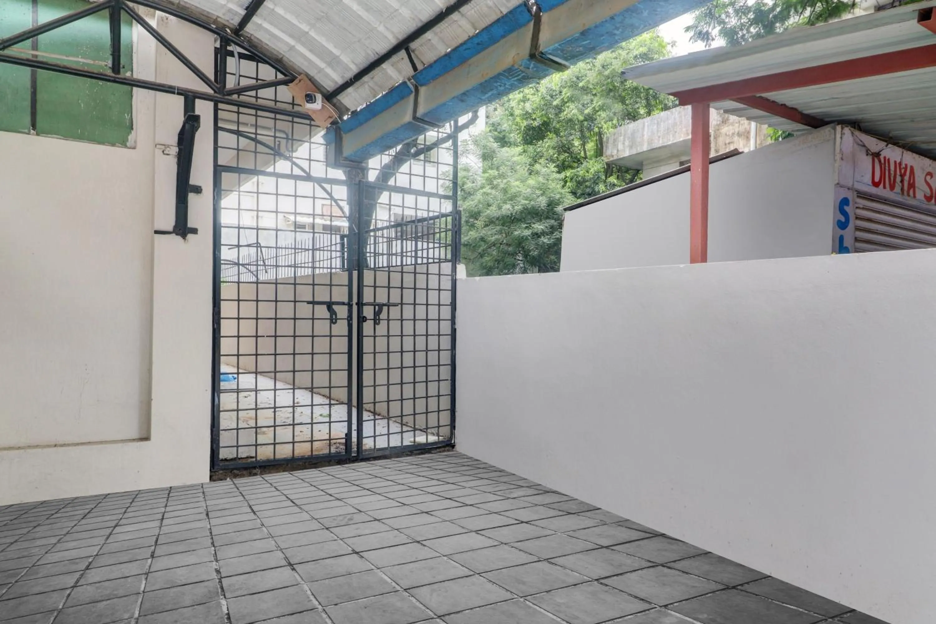 Facade/entrance in Hotel O S Grand Residency