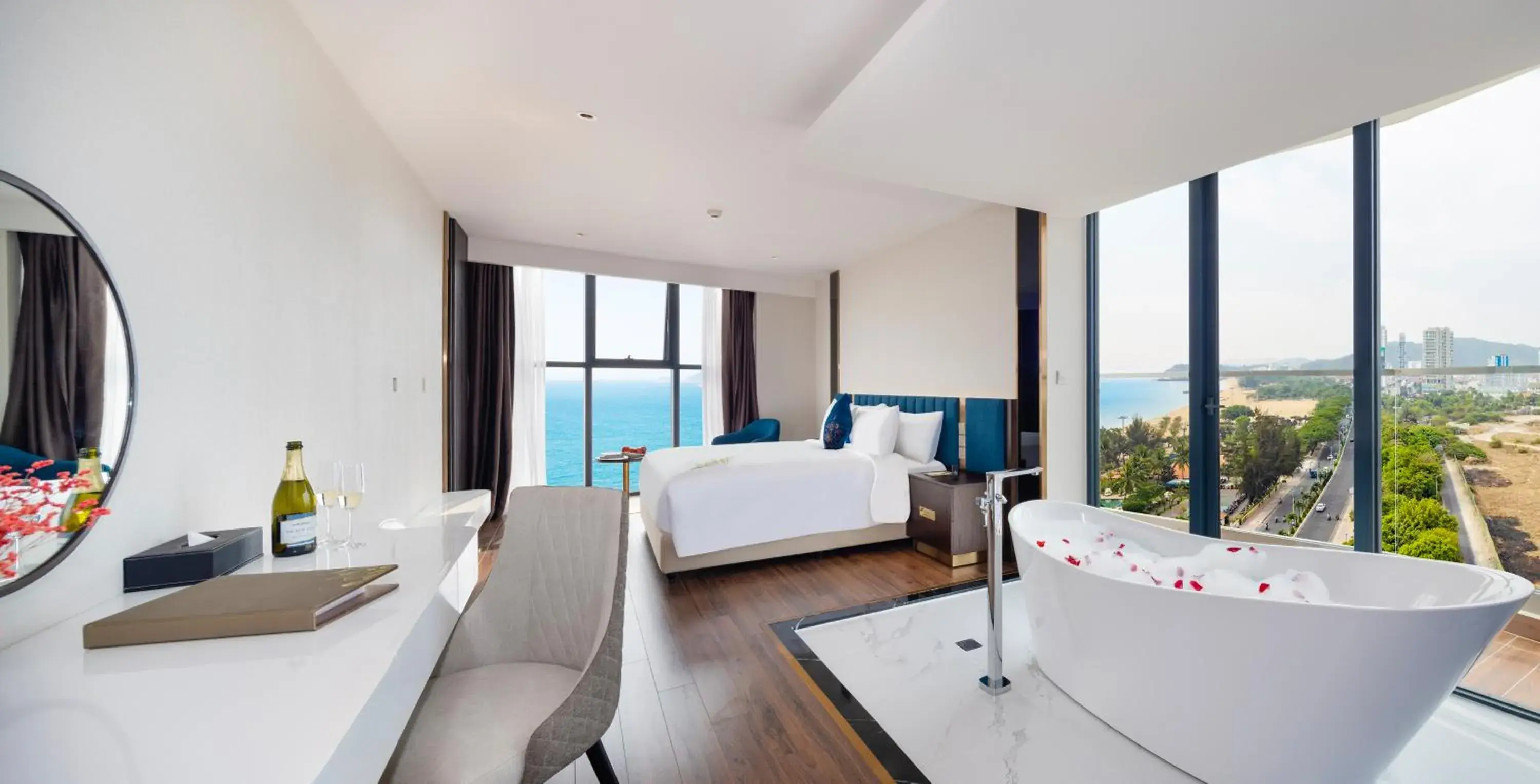 Romantic Suite in Best Western Premier Marvella Nha Trang Romantic Suite in Best Western Premier Marvella Nha Trang