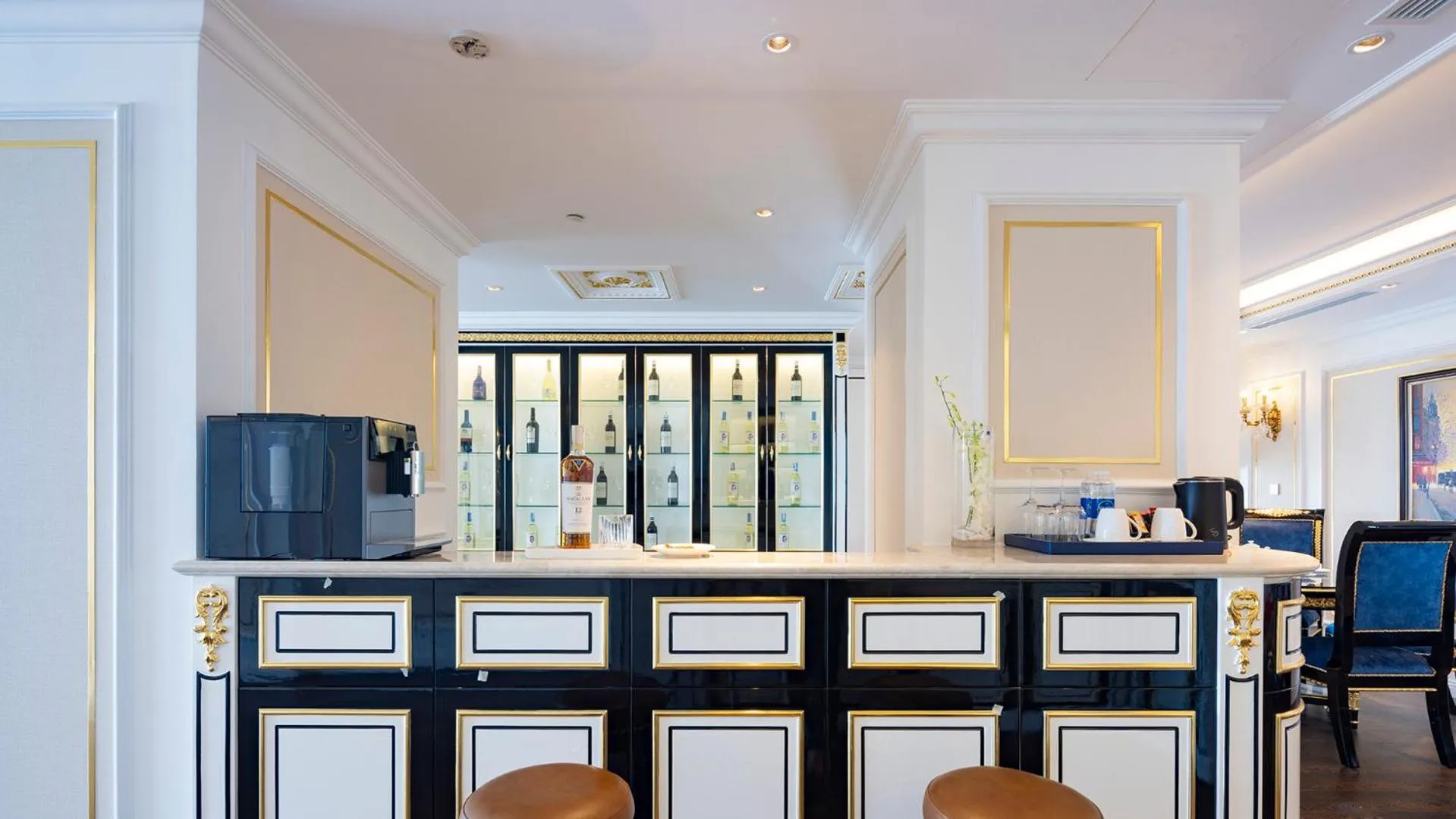 Lounge or bar in Best Western Premier Marvella Nha Trang