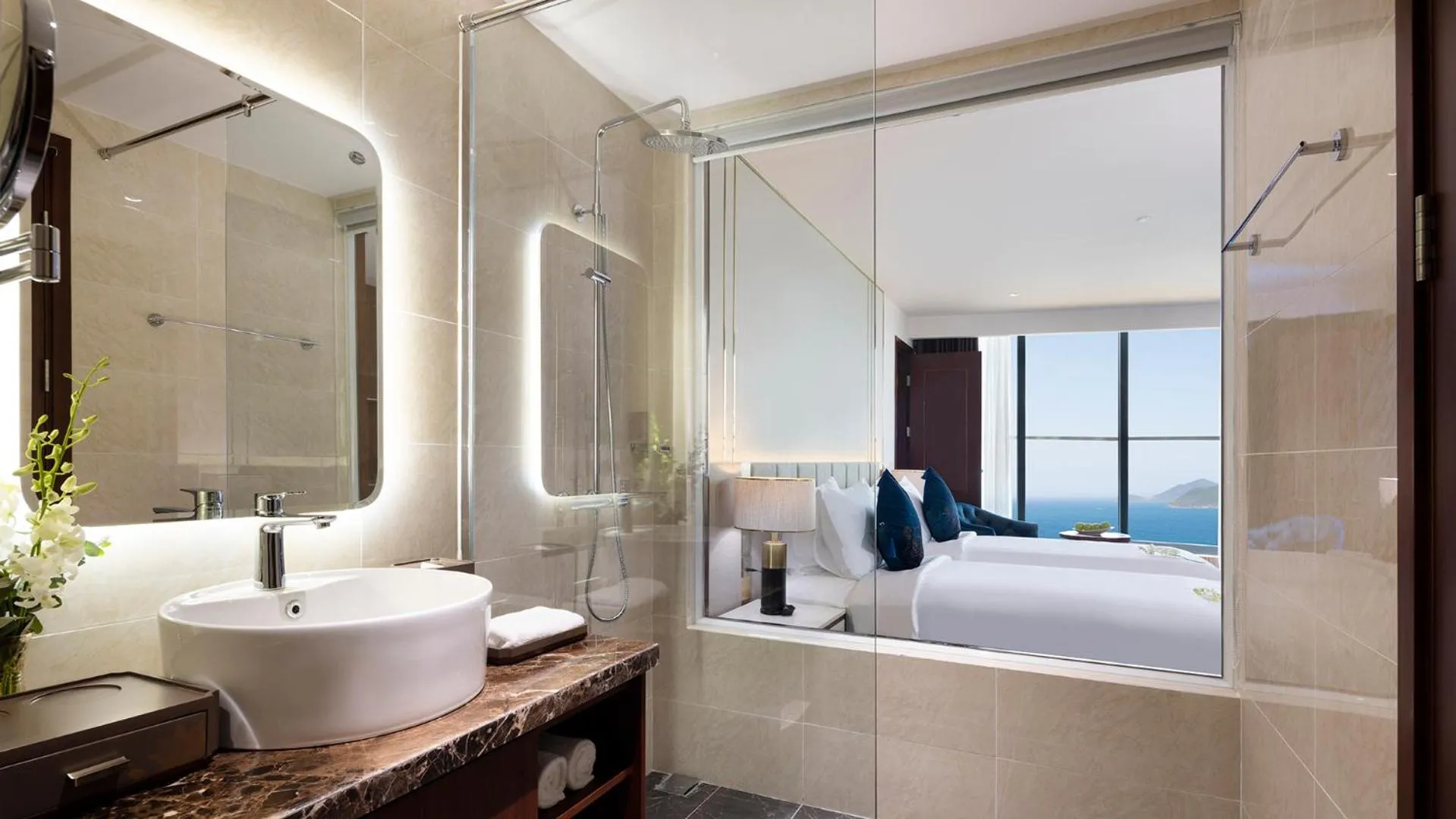 Shower, Bed in Best Western Premier Marvella Nha Trang