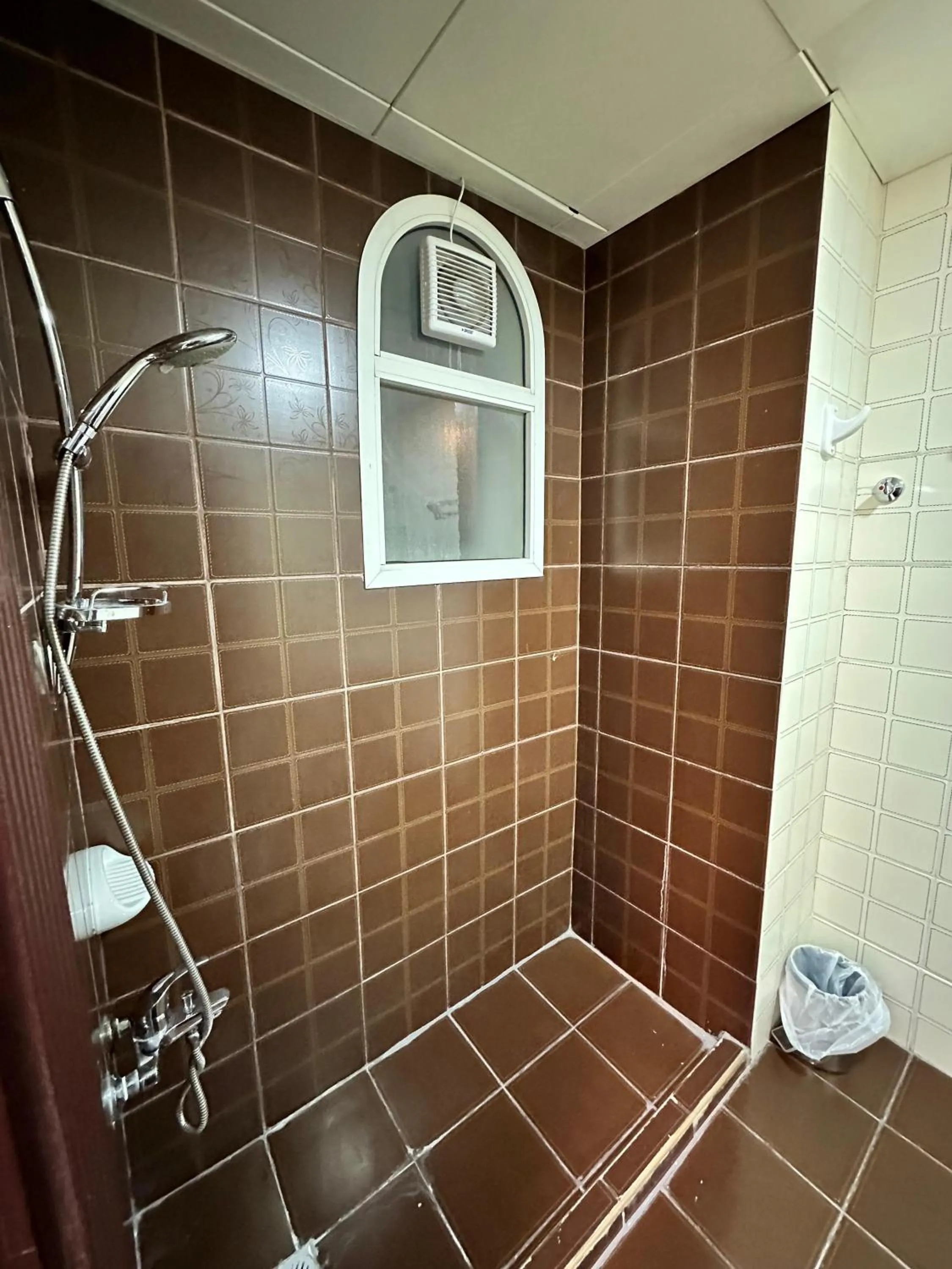 International Abu-Dhabi Hostel Villa