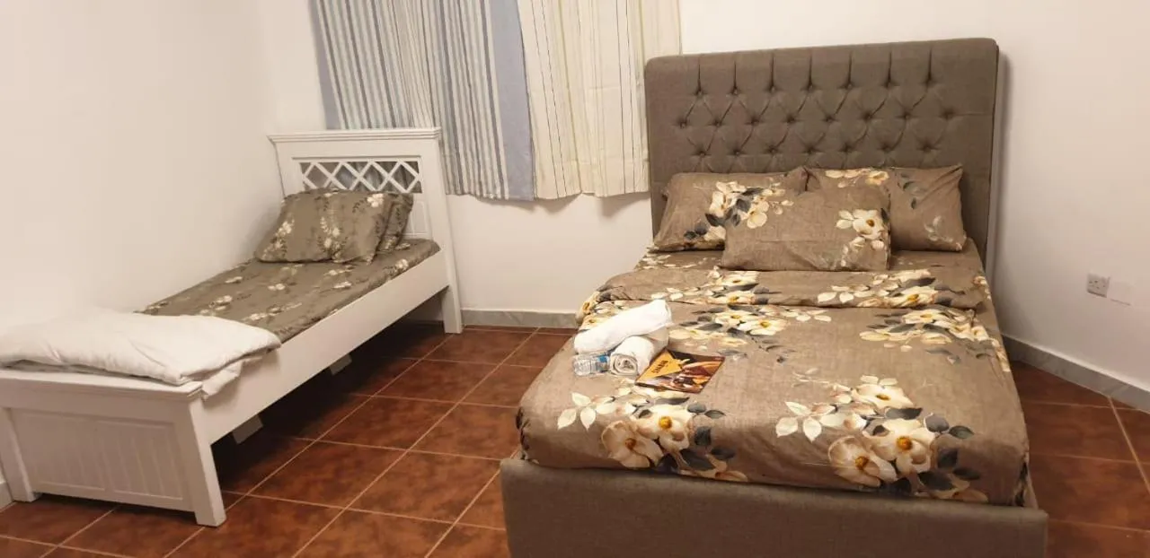 Bed in International Abu-Dhabi Hostel Villa