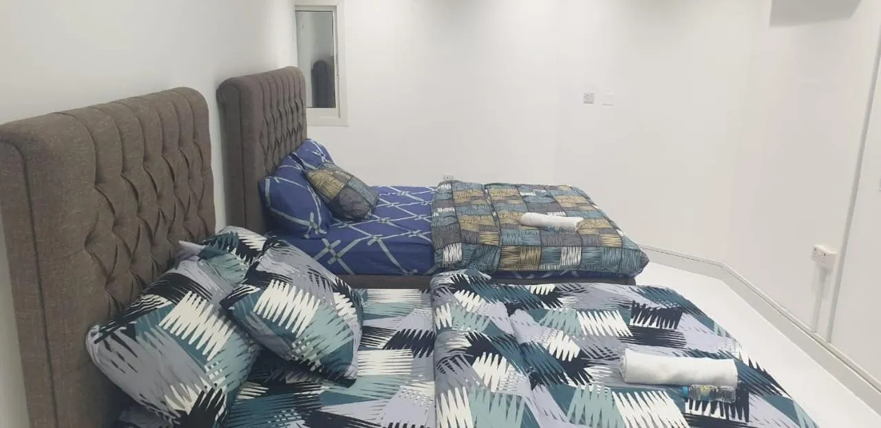 Bed in International Abu-Dhabi Hostel Villa