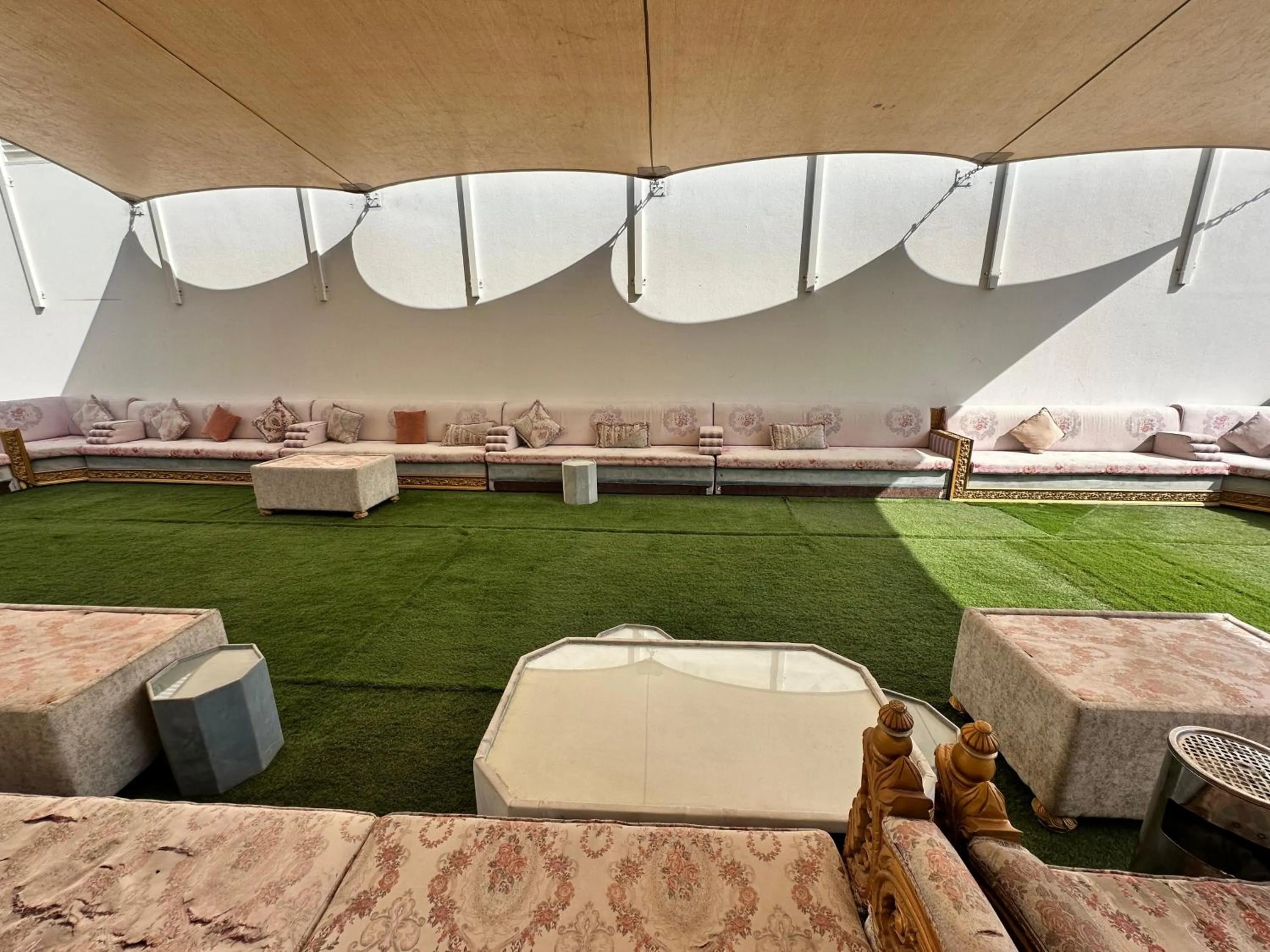 International Abu-Dhabi Hostel Villa