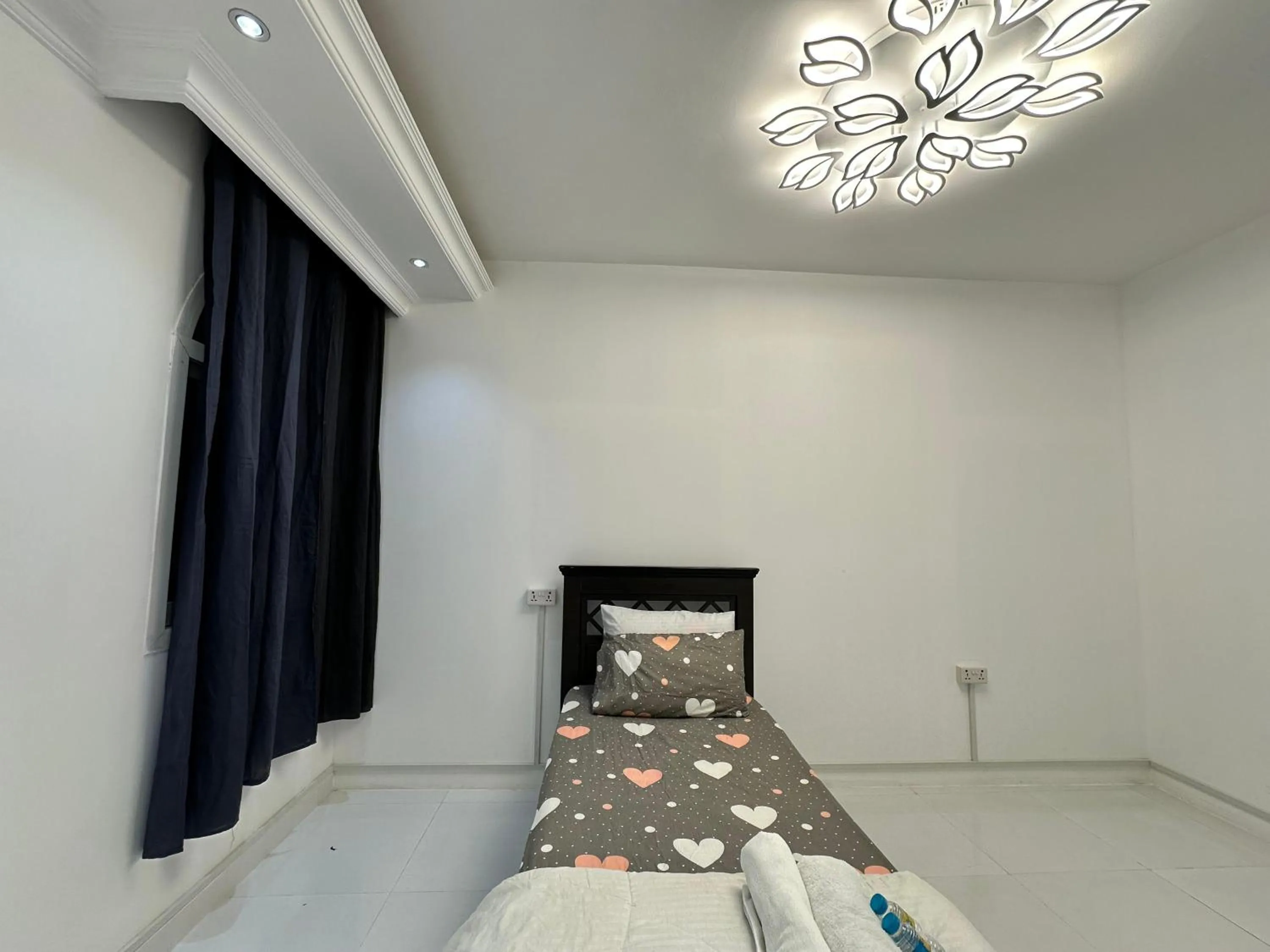 Bed in International Abu-Dhabi Hostel Villa