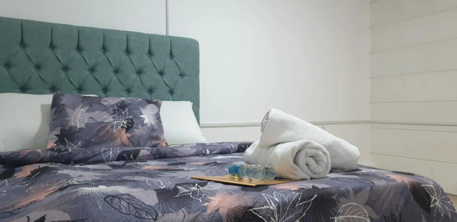 Bed in International Abu-Dhabi Hostel Villa