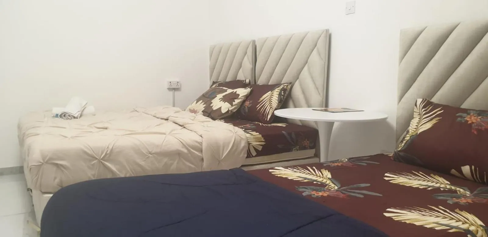 Bed in International Abu-Dhabi Hostel Villa