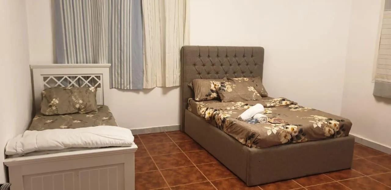 Bed in International Abu-Dhabi Hostel Villa
