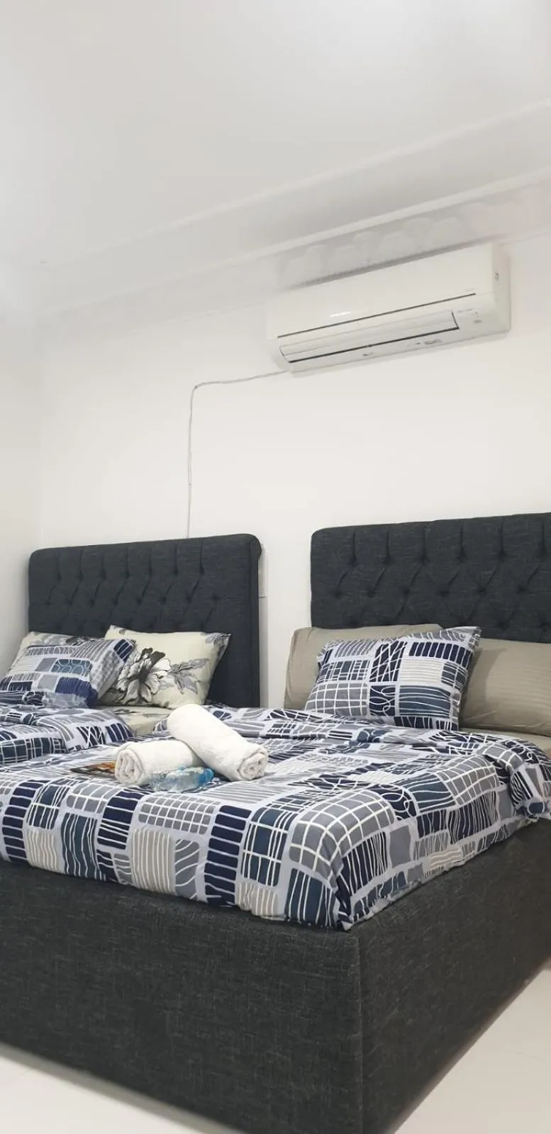 Bed in International Abu-Dhabi Hostel Villa