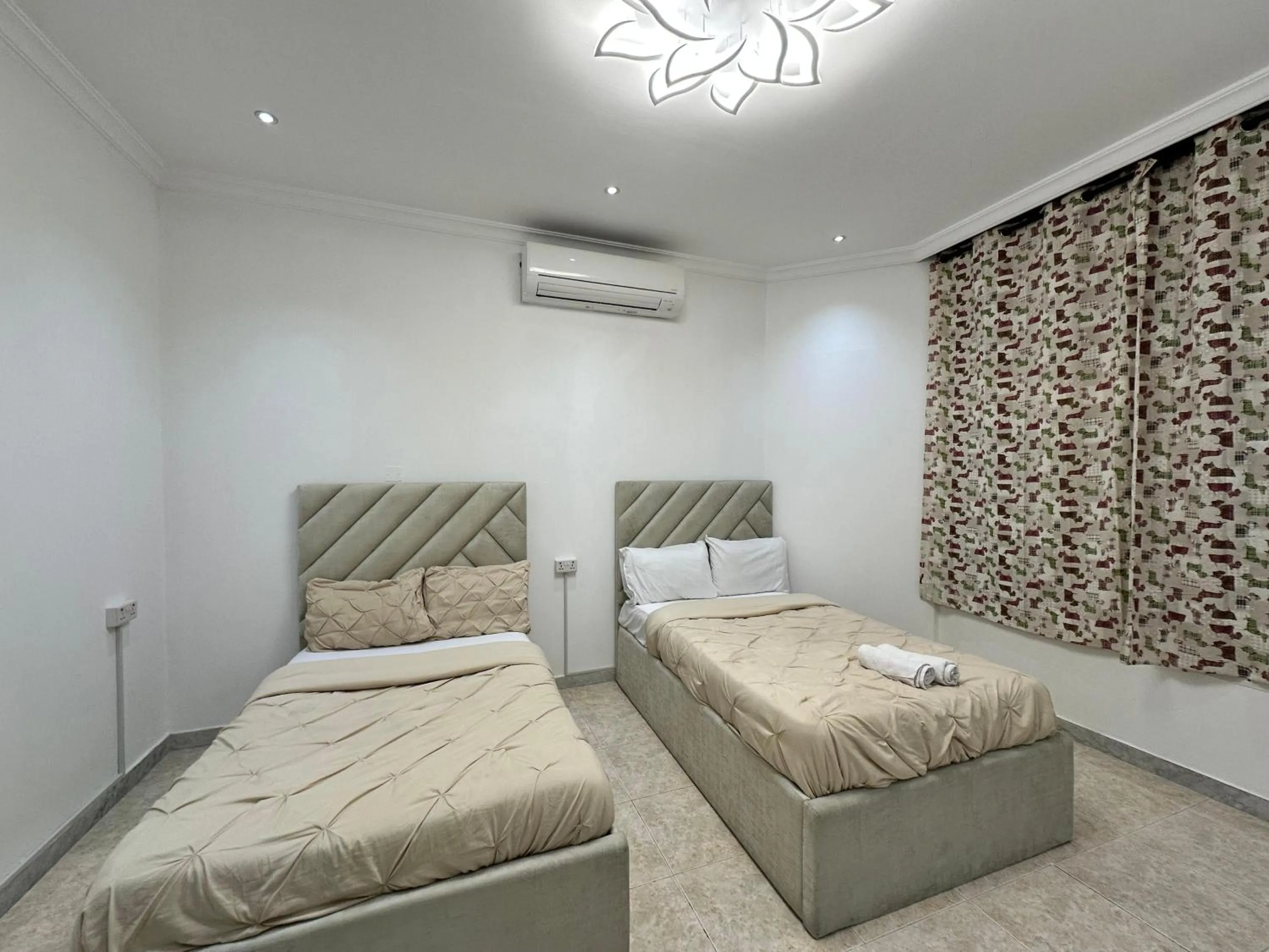 Bed in International Abu-Dhabi Hostel Villa