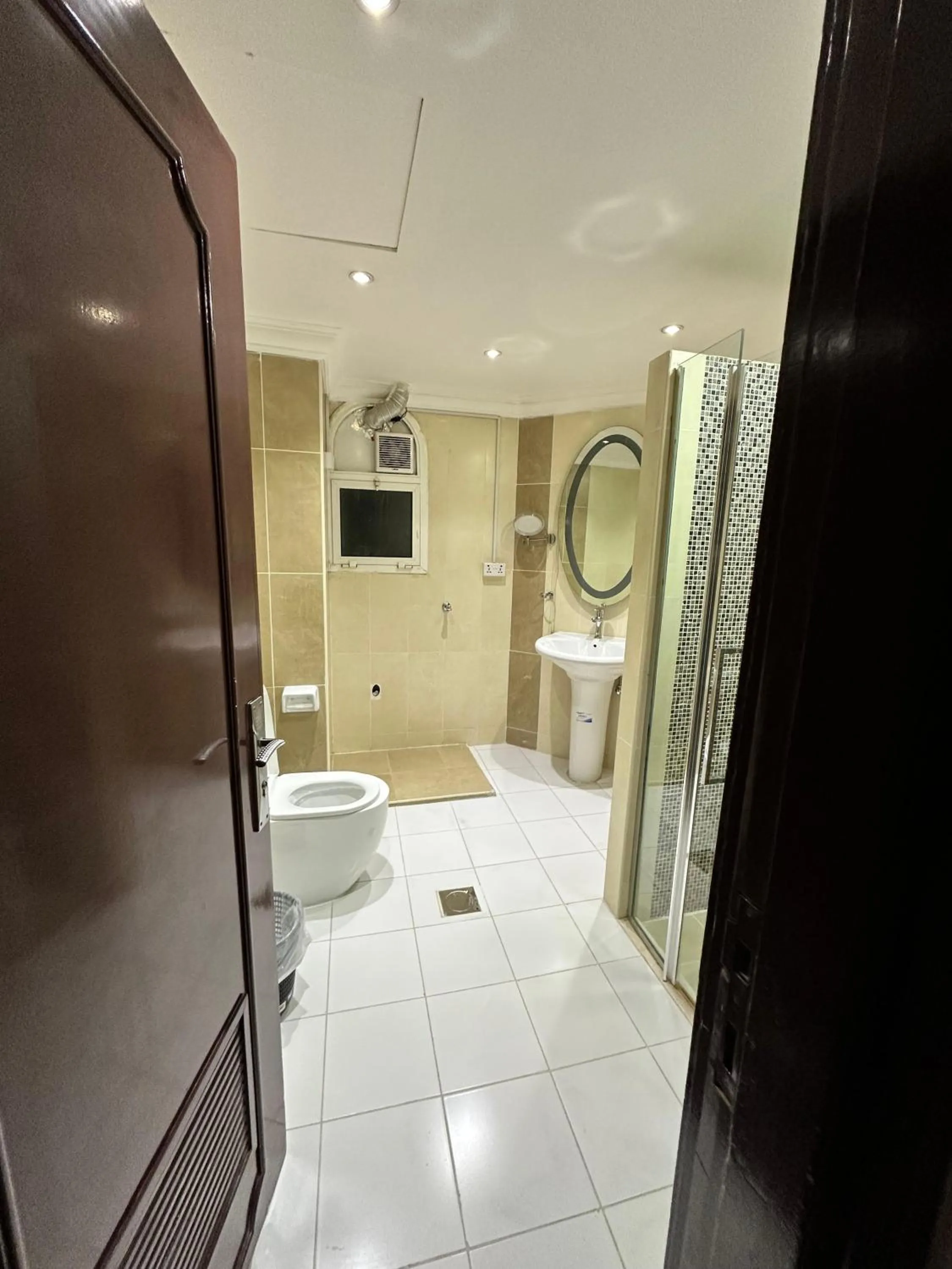 International Abu-Dhabi Hostel Villa