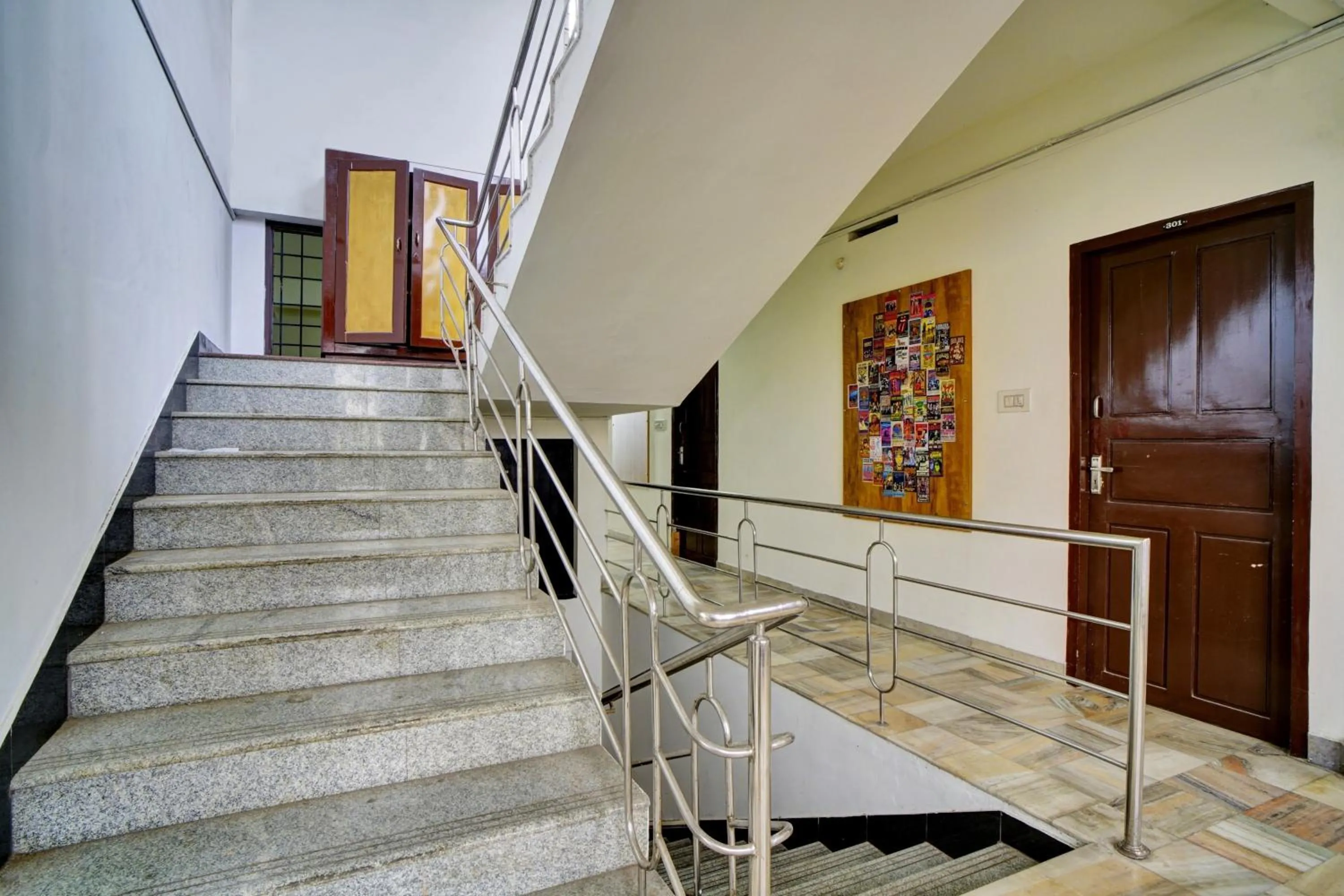 Facade/entrance in Hotel O Highway Inn