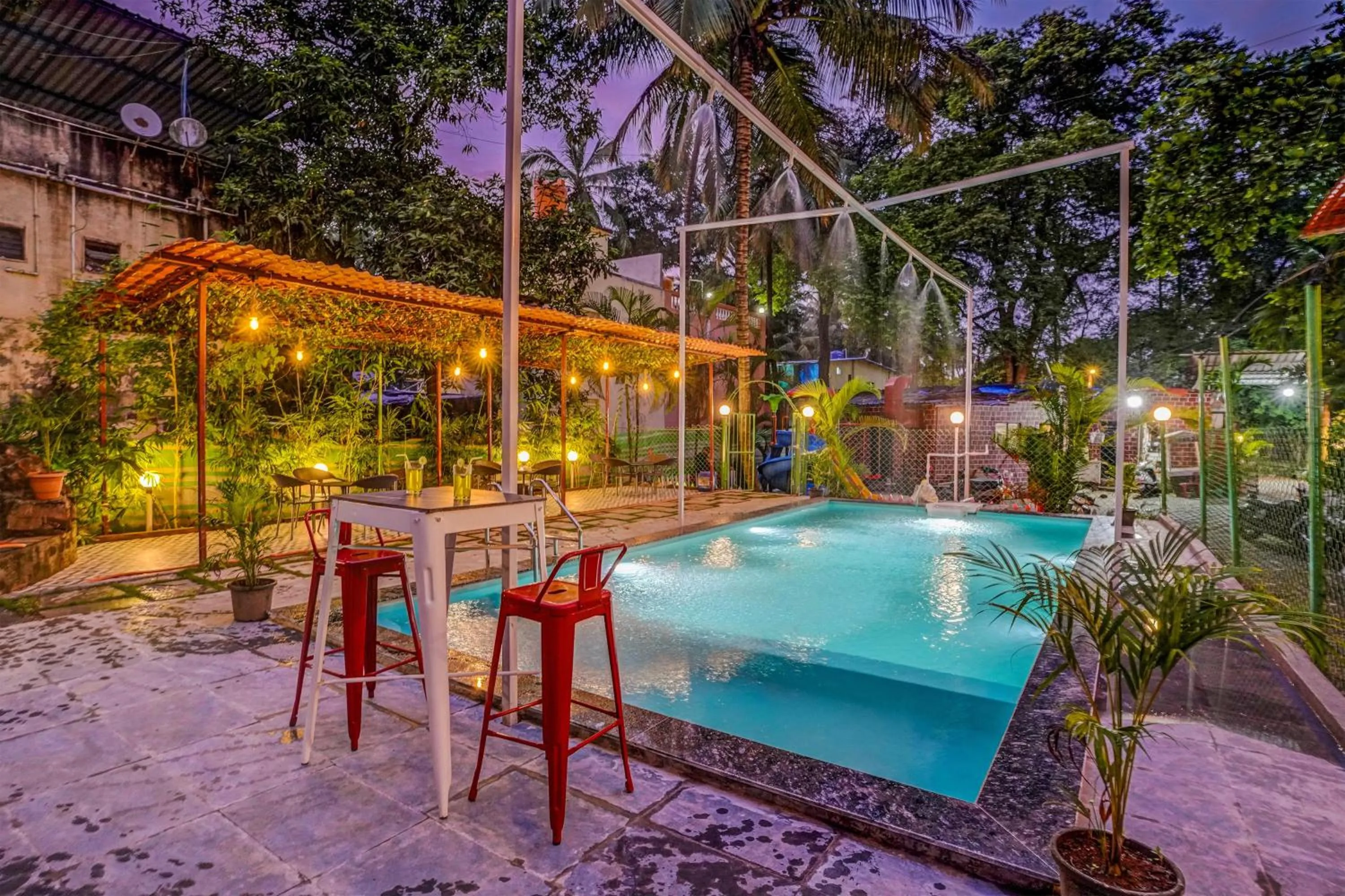 Entertainment, Swimming Pool in Collection O Palm Springs Beach Resort