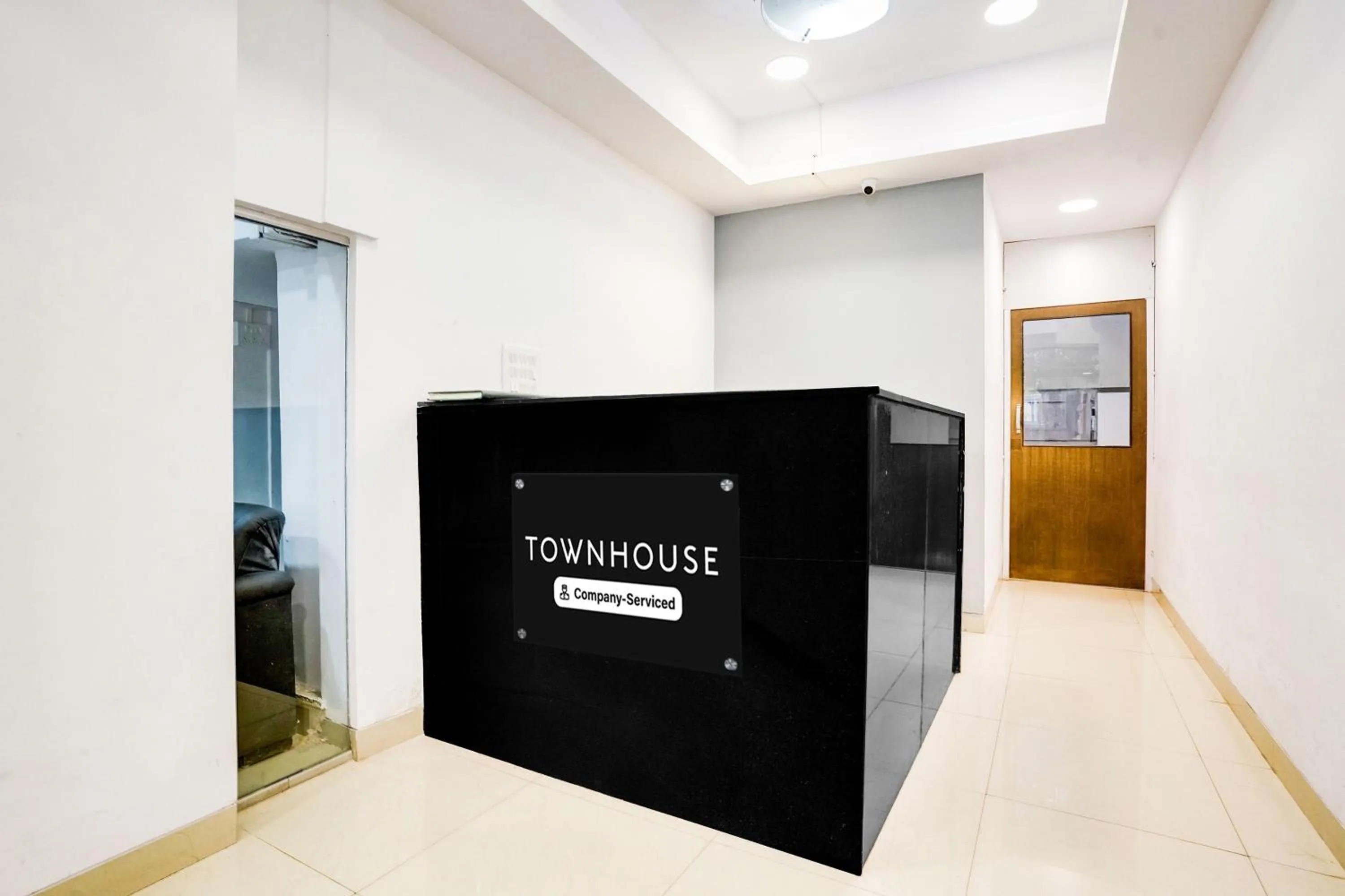 Lobby or reception in Super Townhouse Marol Near Mumbai Airport