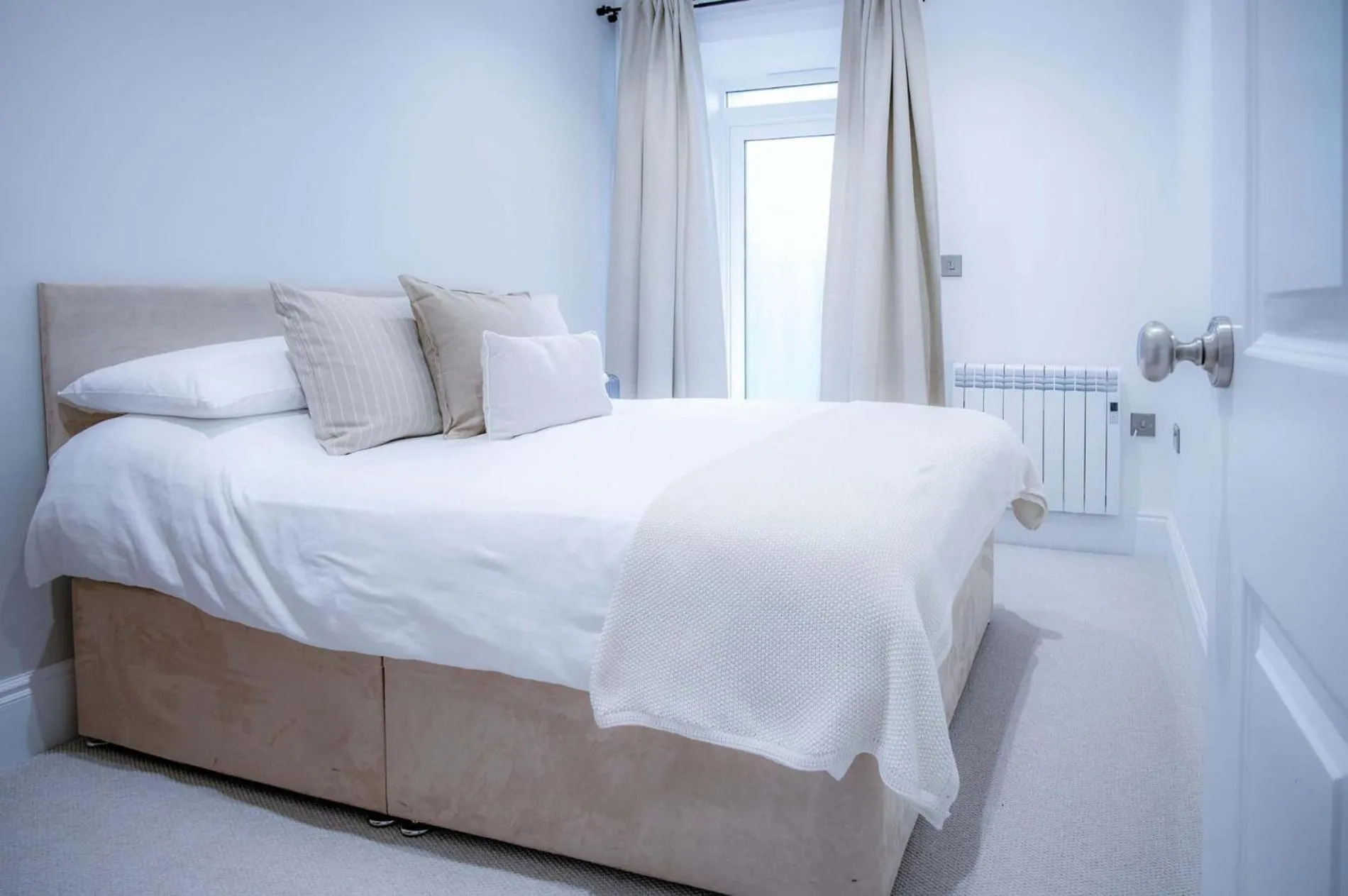Floor plan, Bed in No 4 Croft House - Luxury 2 Bed Apartment - Tenby