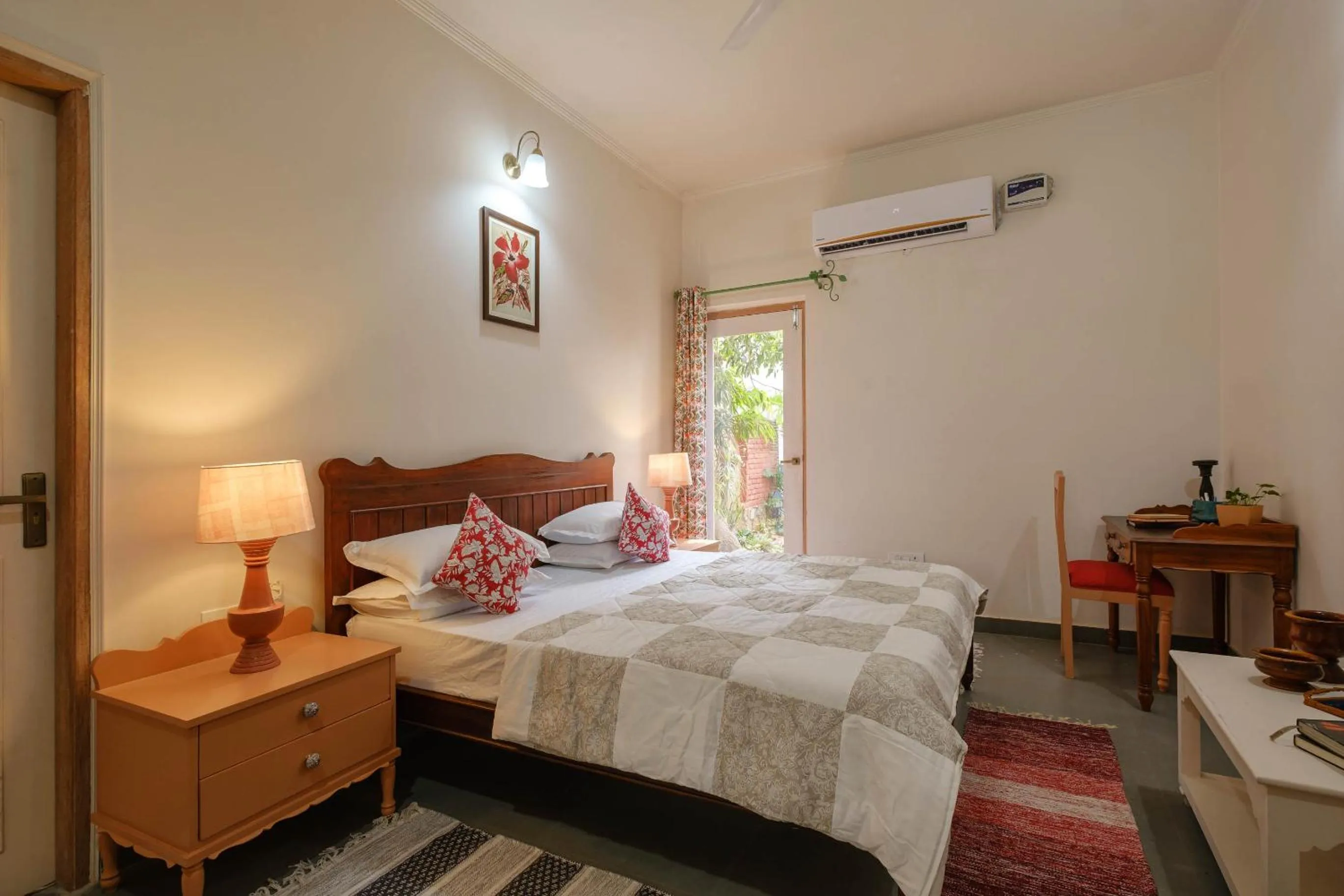 Bed in Shree Nikunj - A Luxury Boutique Homestay in Jaipur