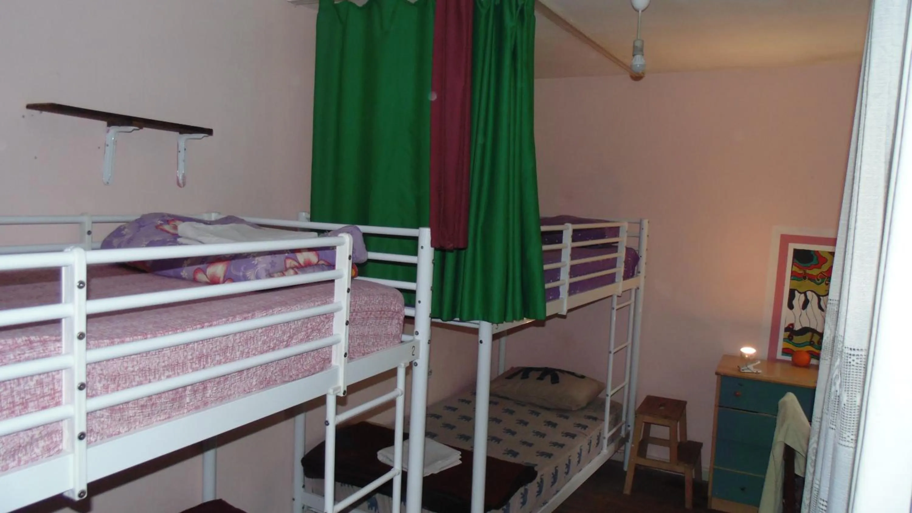 bunk bed, Bed in Shantihome