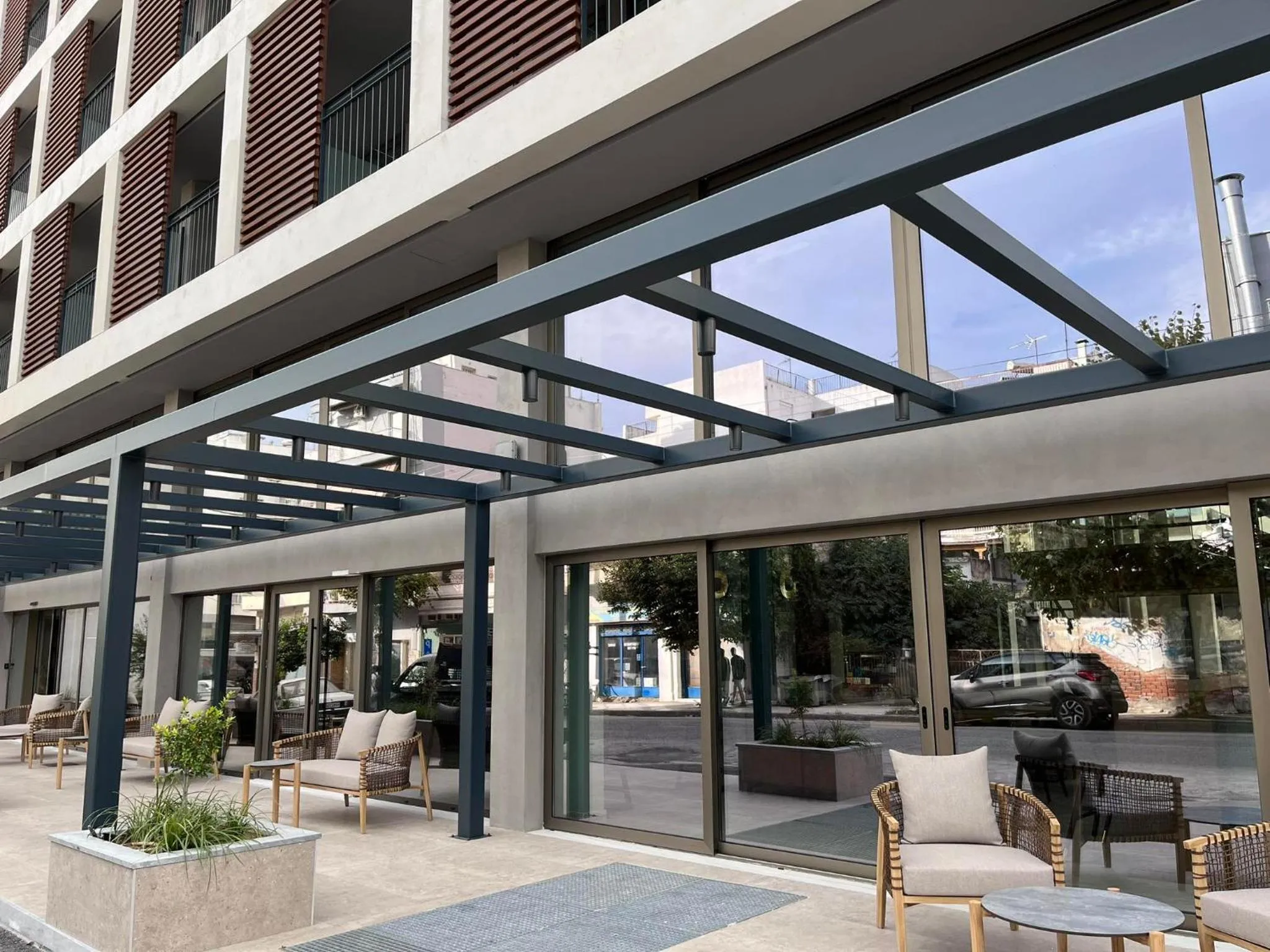 Property building in Magnes Hotel