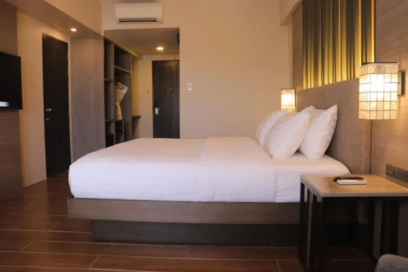 Bed in The Aurora Subic Hotel Managed By HII Bed in The Aurora Subic Hotel Managed By HII