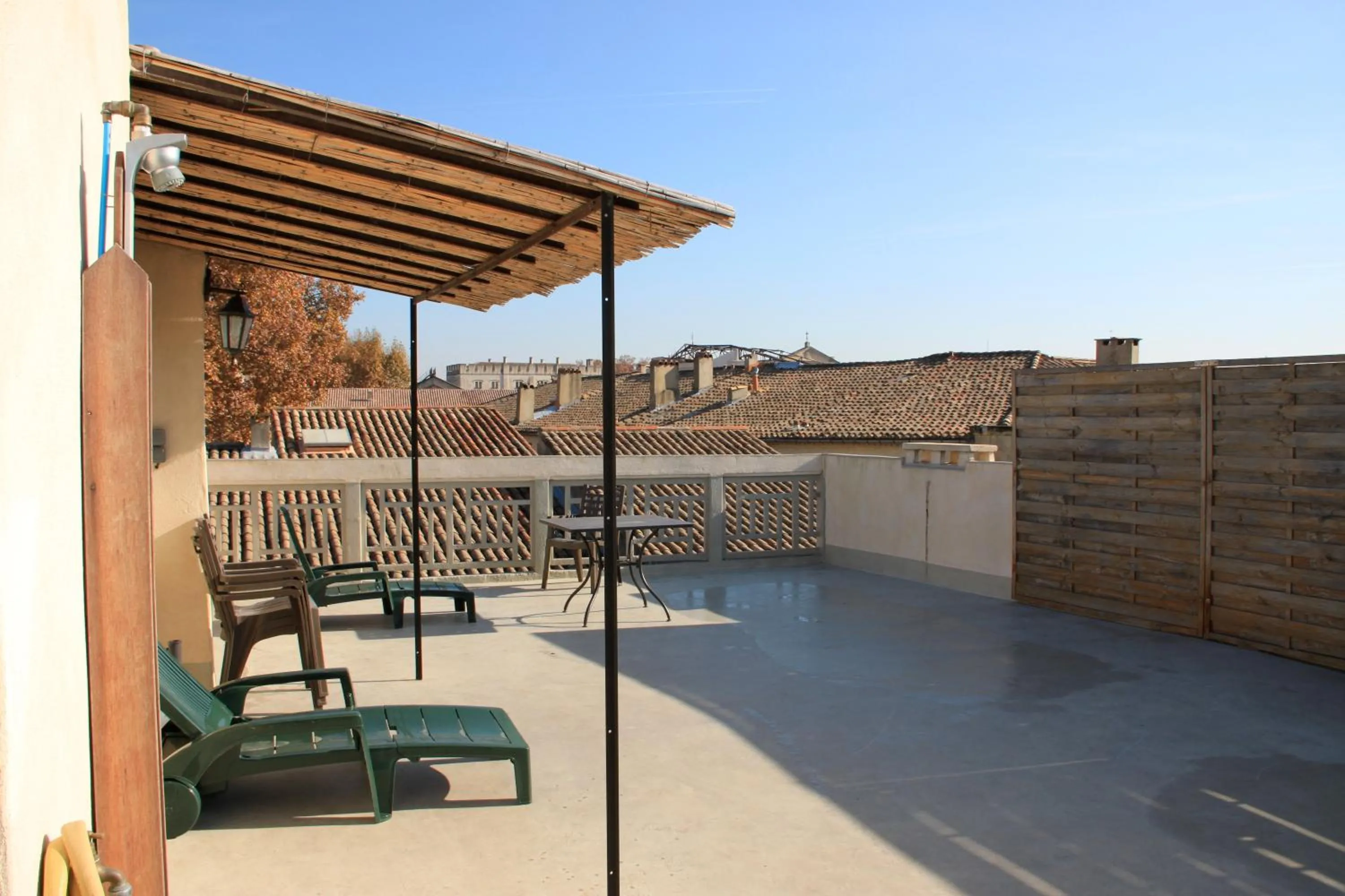 A la terrasse d'Avignon