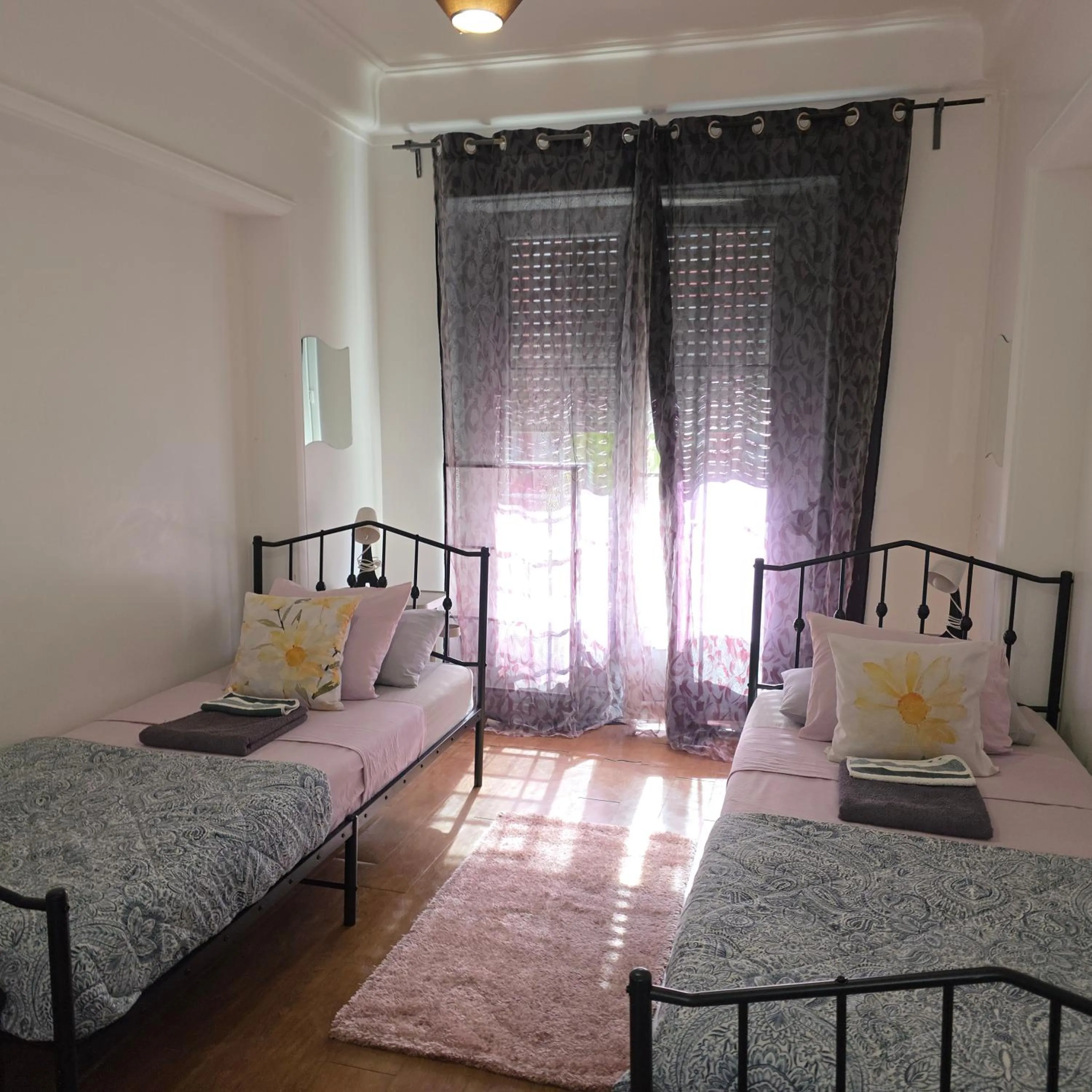 Bed in Mini Hostel in Lisbon