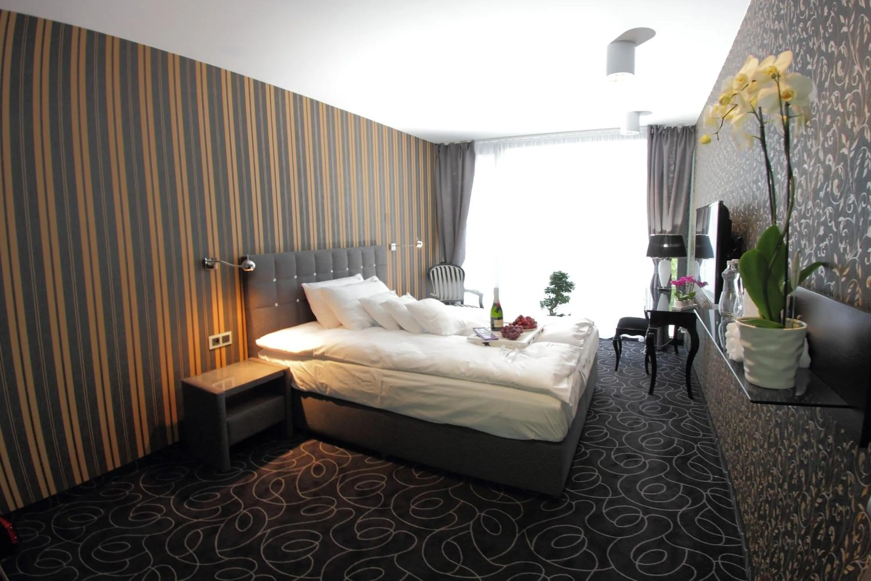 Bedroom in Alex Palace