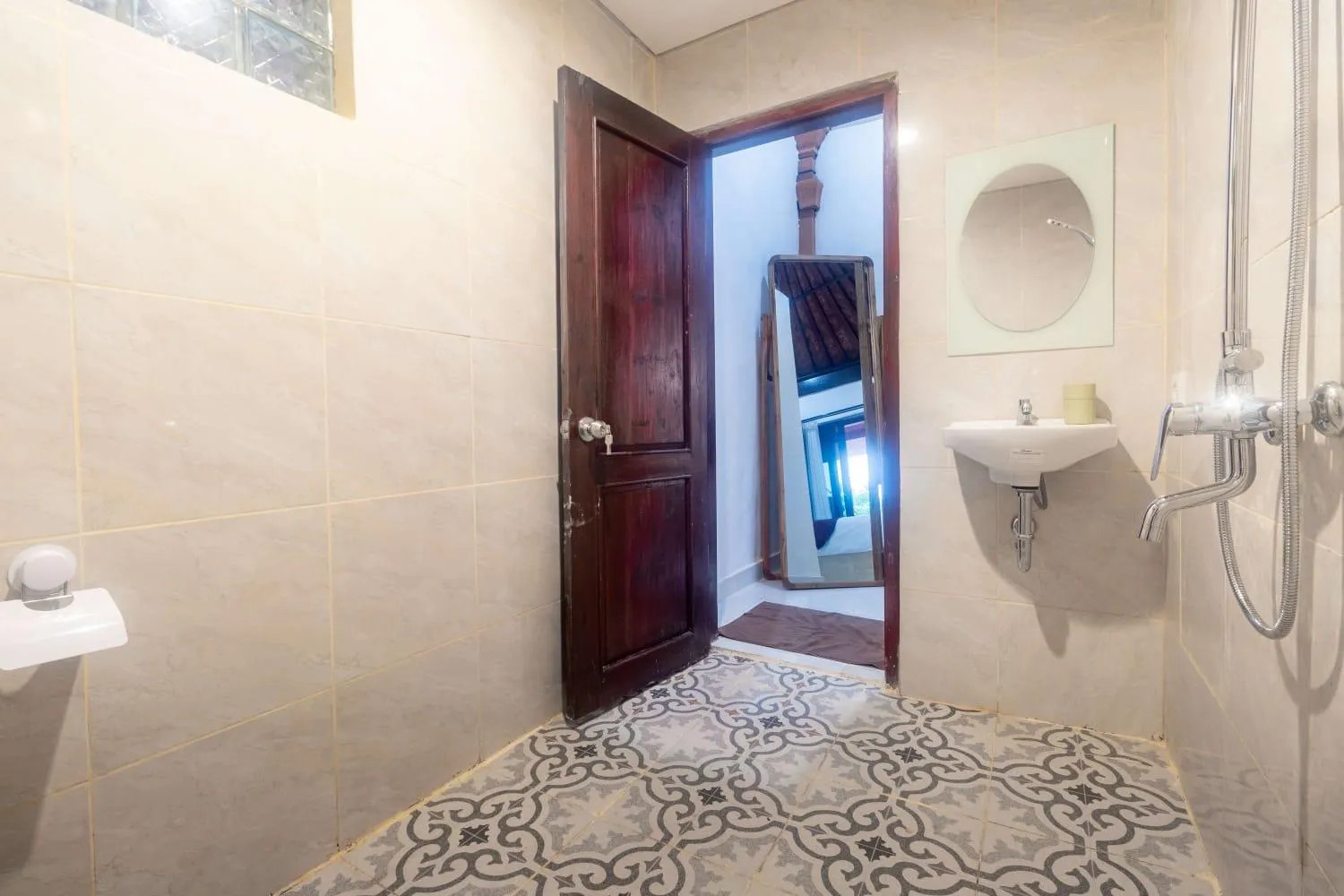 Toilet in Batuan Village