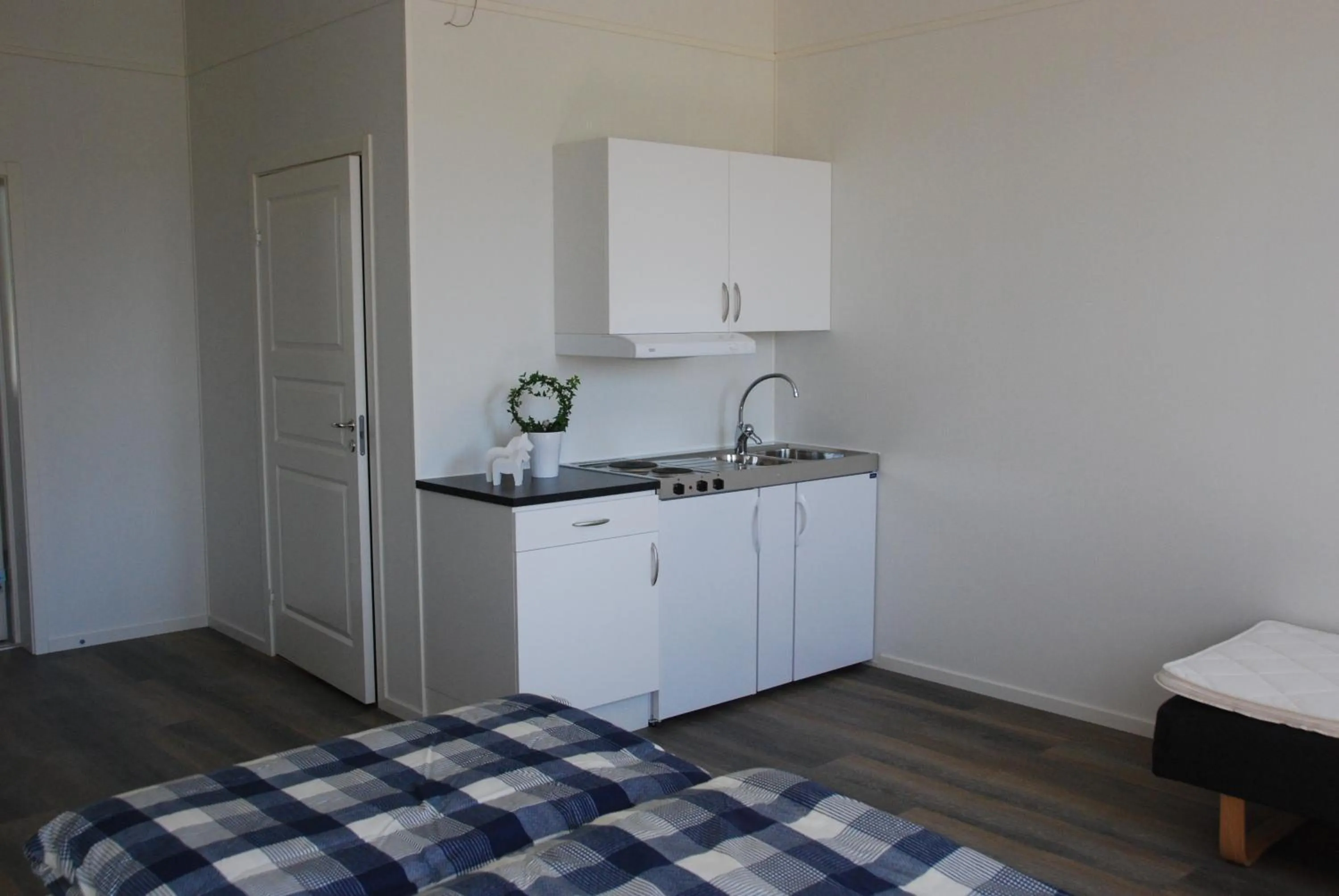 Photo of the whole room, Bed in Kullan