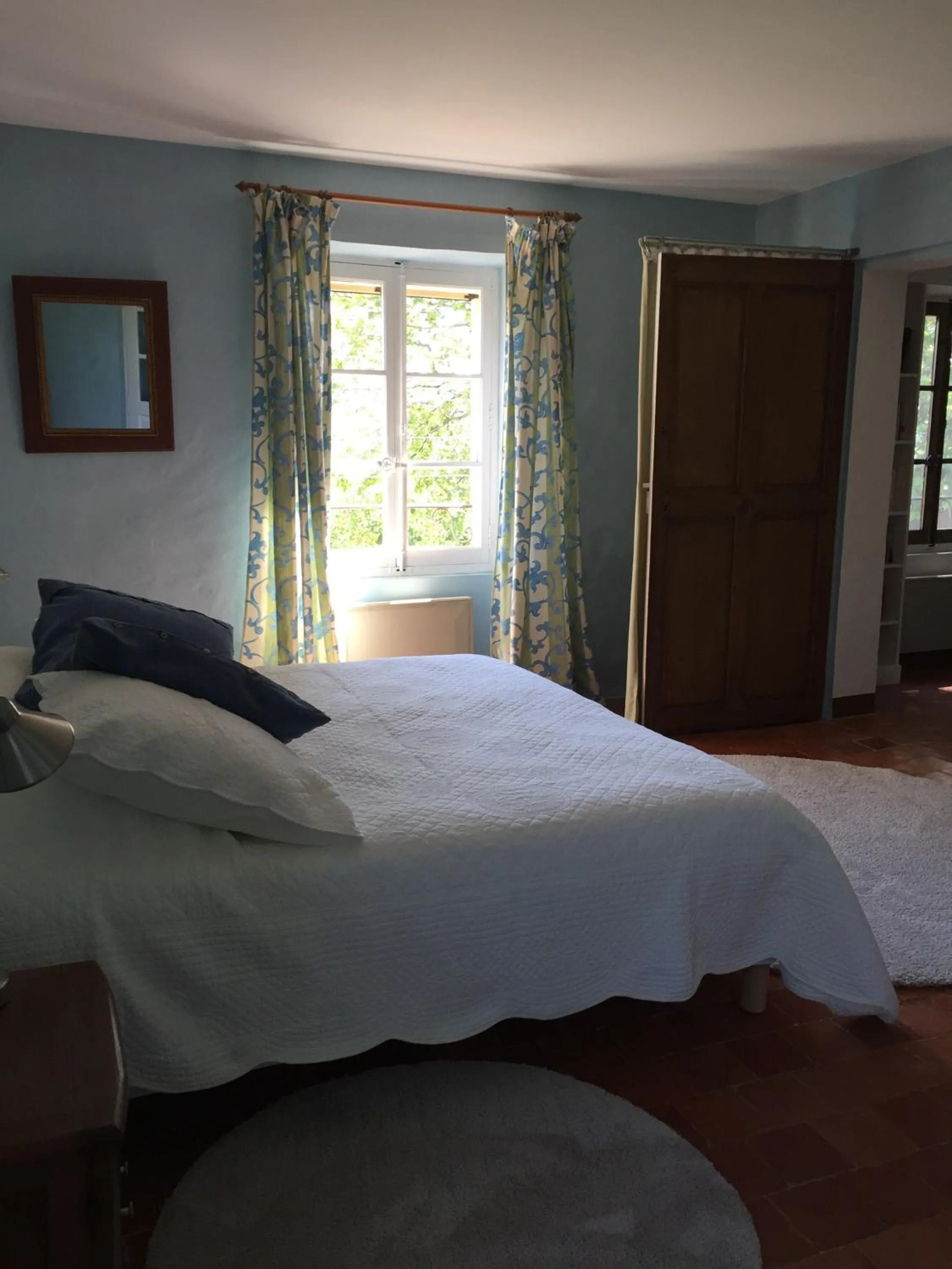 Bedroom, Bed in Domaine la Carraire
