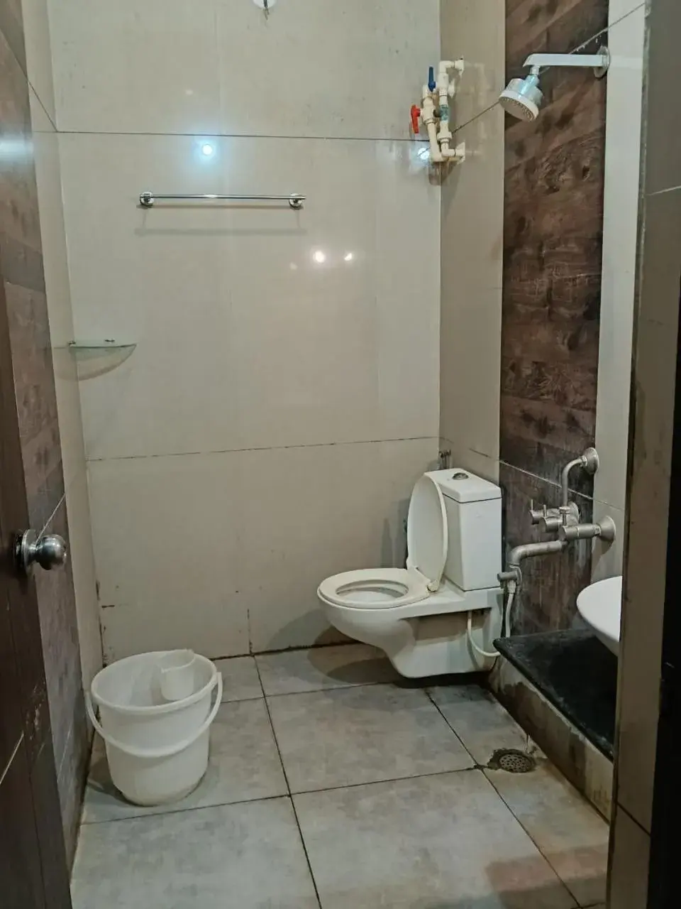 Deluxe Double Room with Balcony in Nijaguna Resorts Deluxe Double Room with Balcony in Nijaguna Resorts