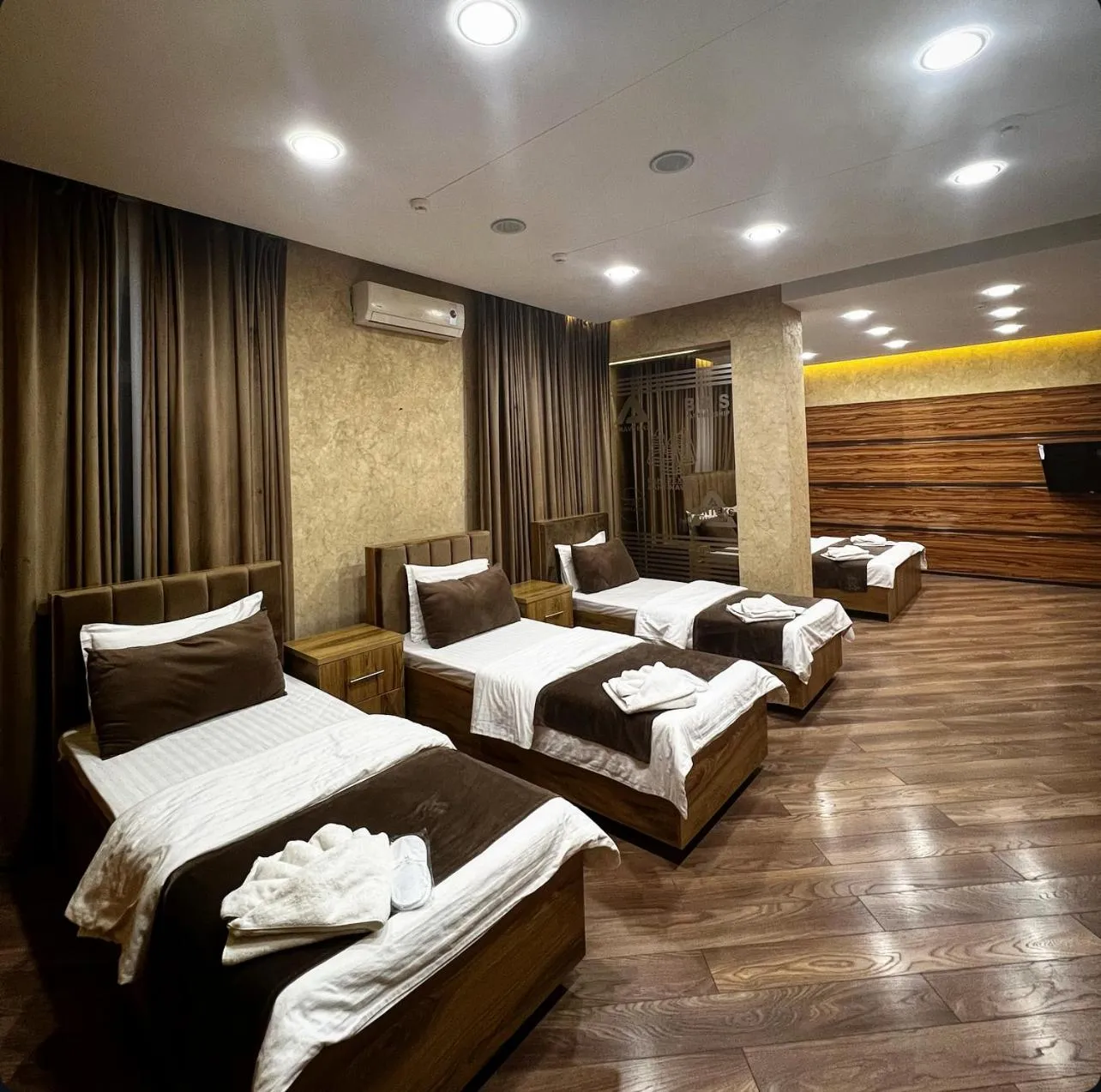 Bed in AL ARDA HYATT