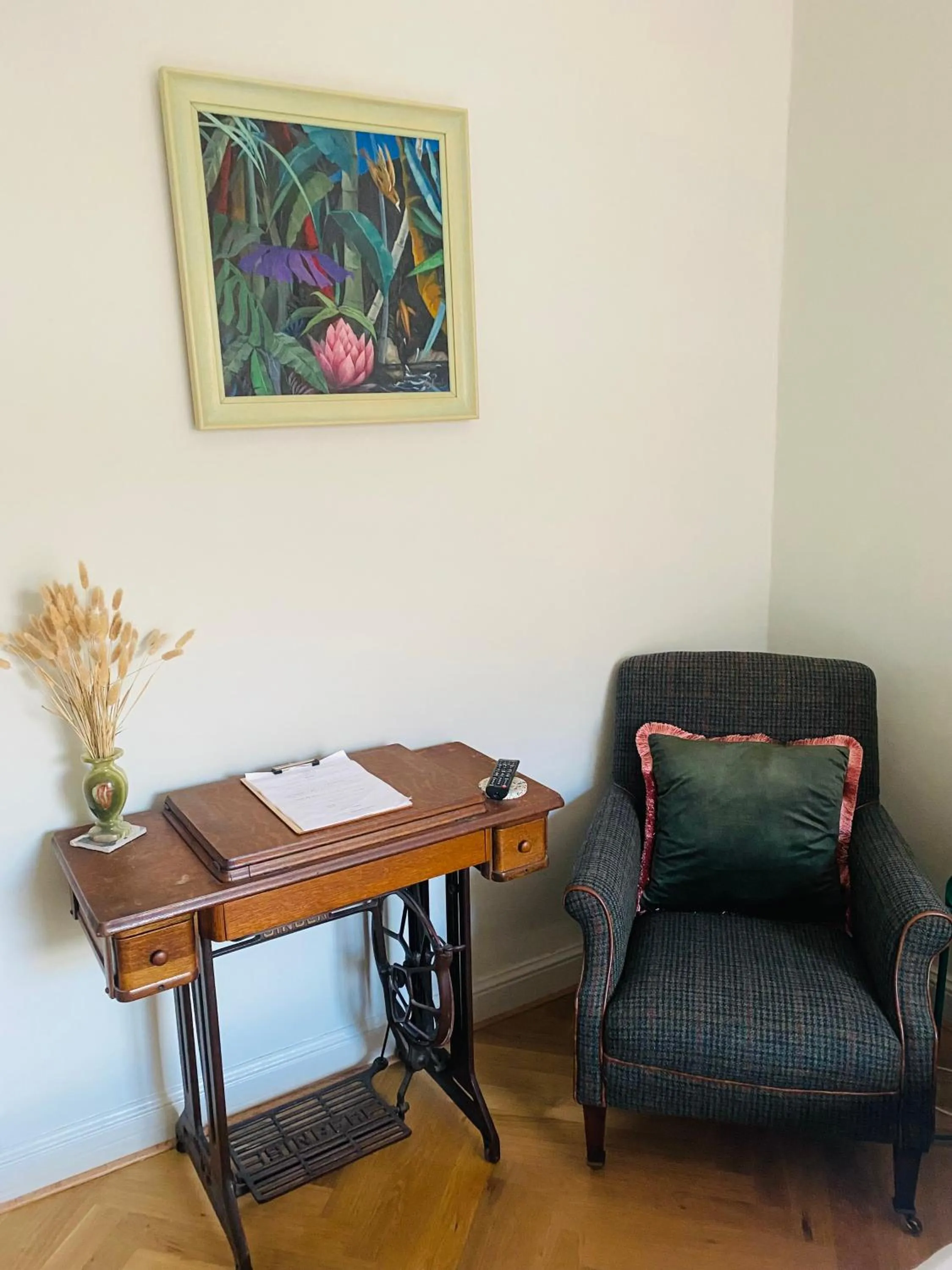 Bedroom in Ben A'an House