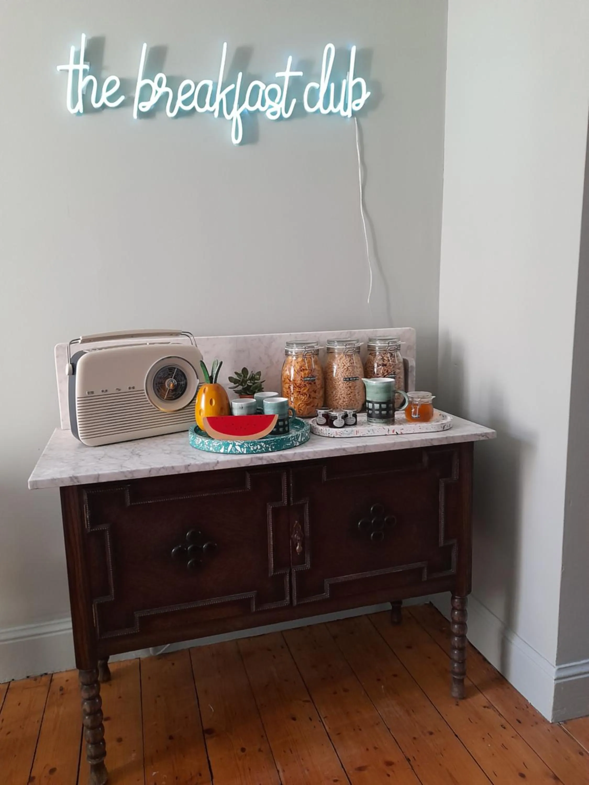 Breakfast in Ben A'an House