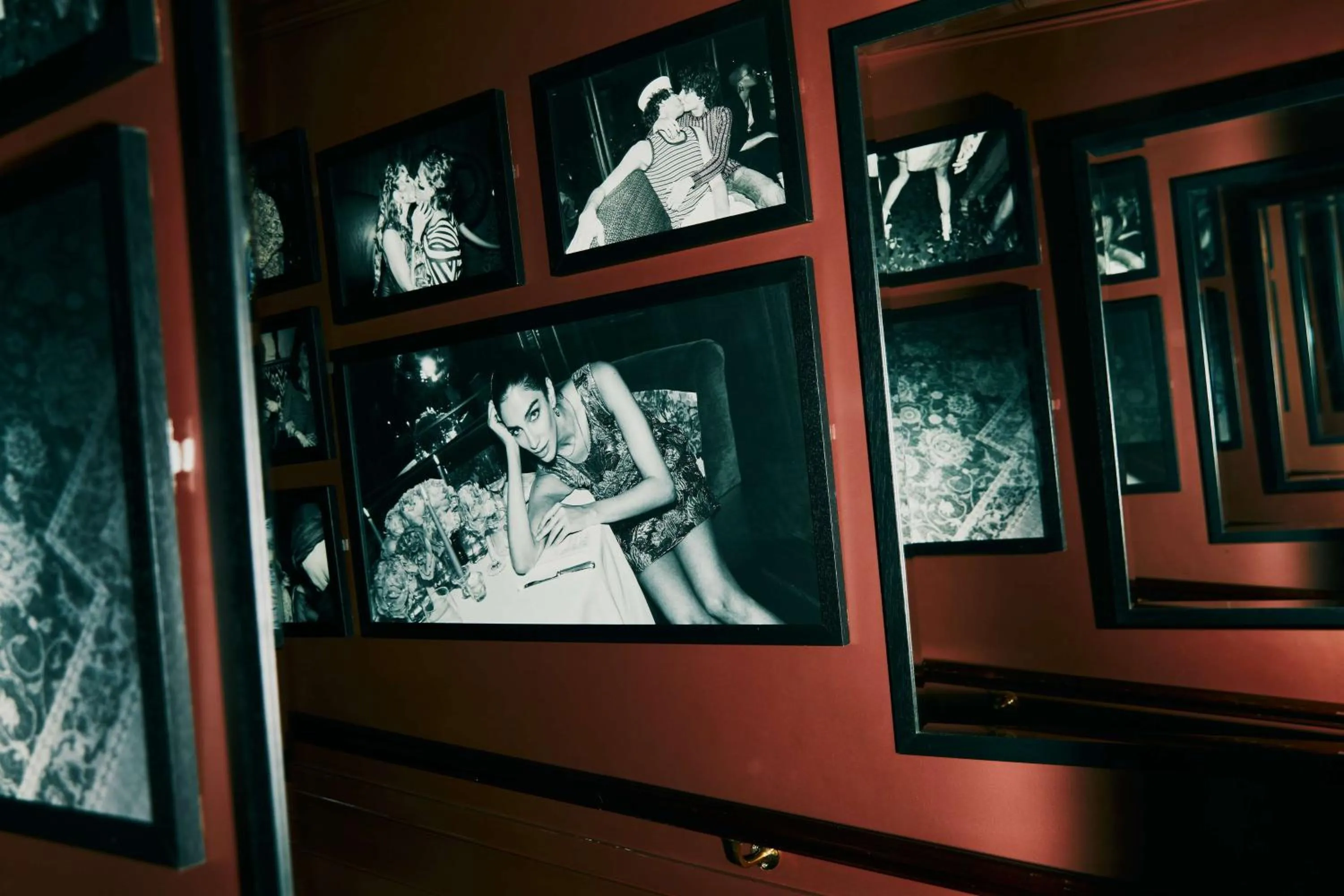 Lounge or bar in At Sloane