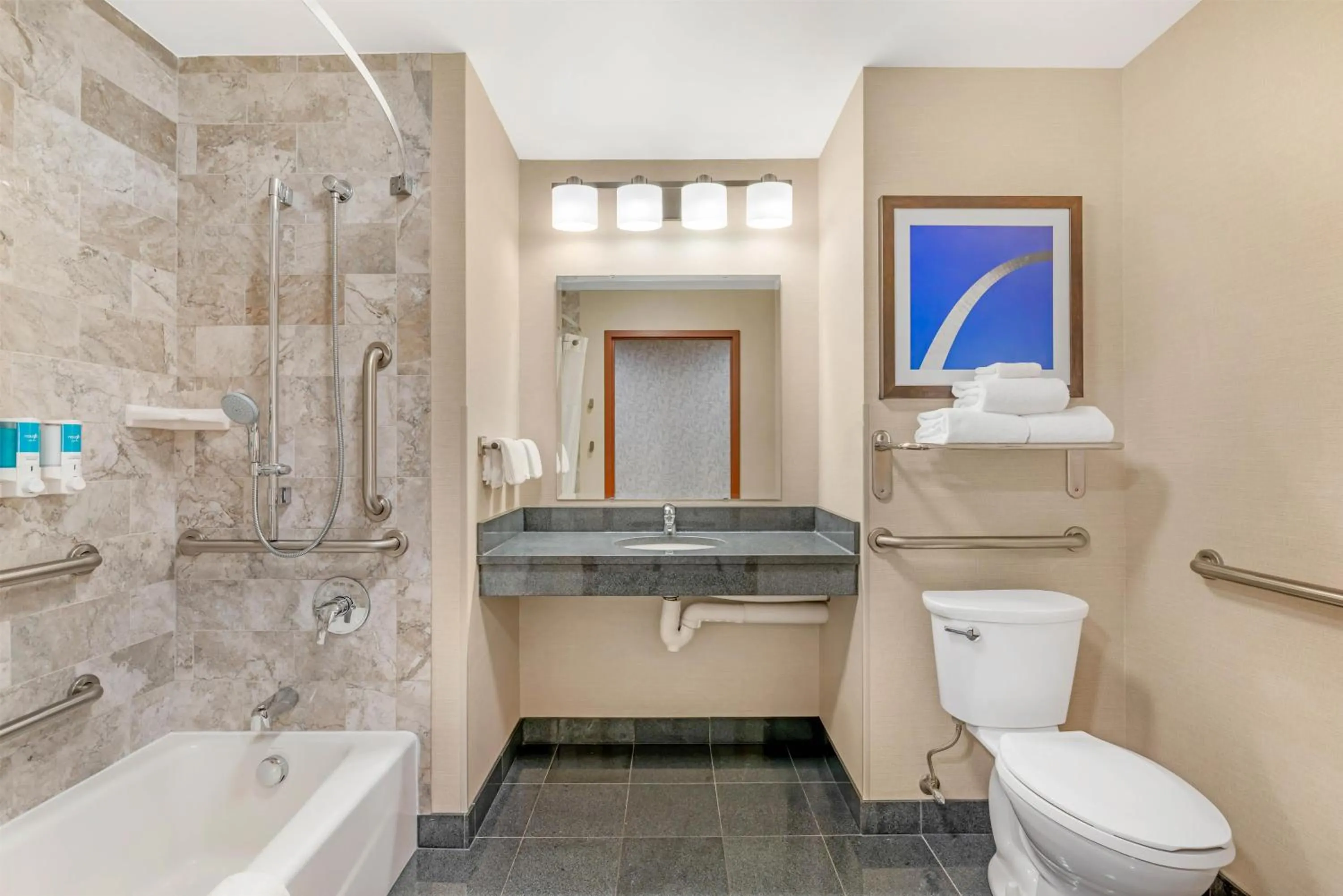 Bathroom in Drury Plaza Hotel St Louis Brentwood